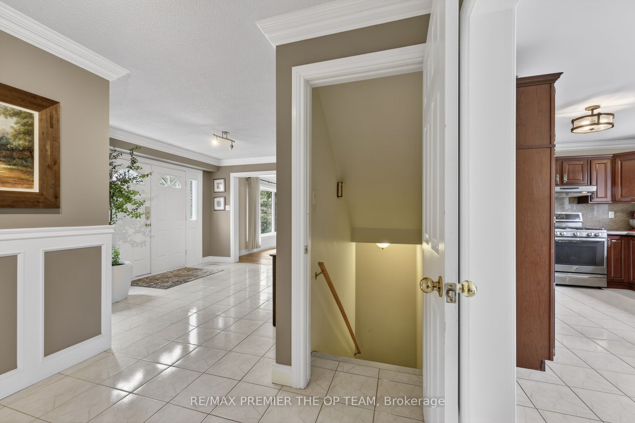 344207 15th Side Road Property Photo 45