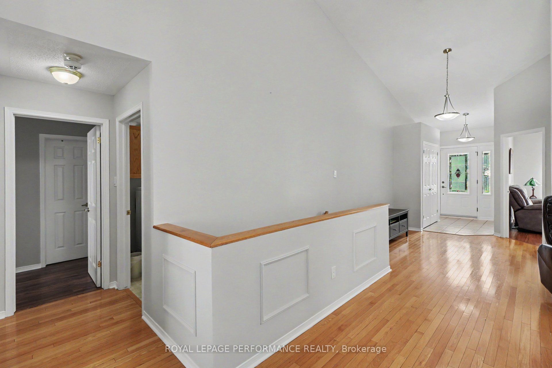 2110 Ricardo Street Property Photo 4