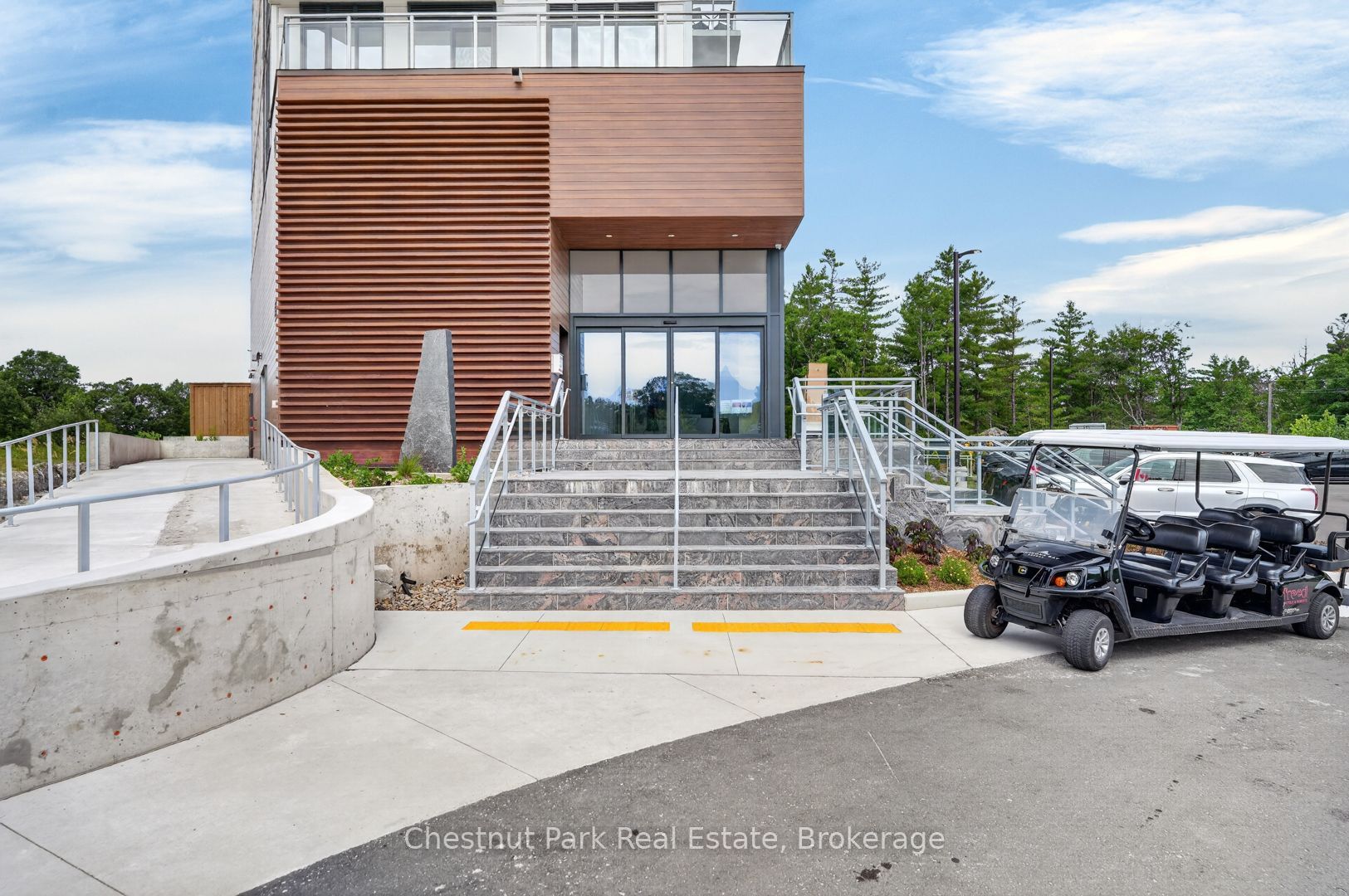 100 Carrick Trail #513 Property Photo 2