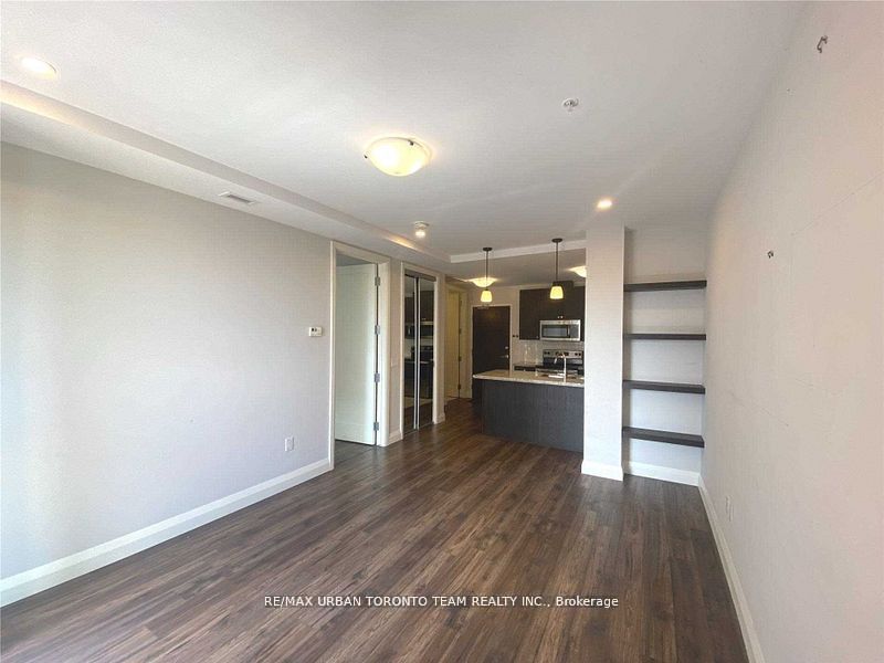118 King Street E 621 Property Photo 6