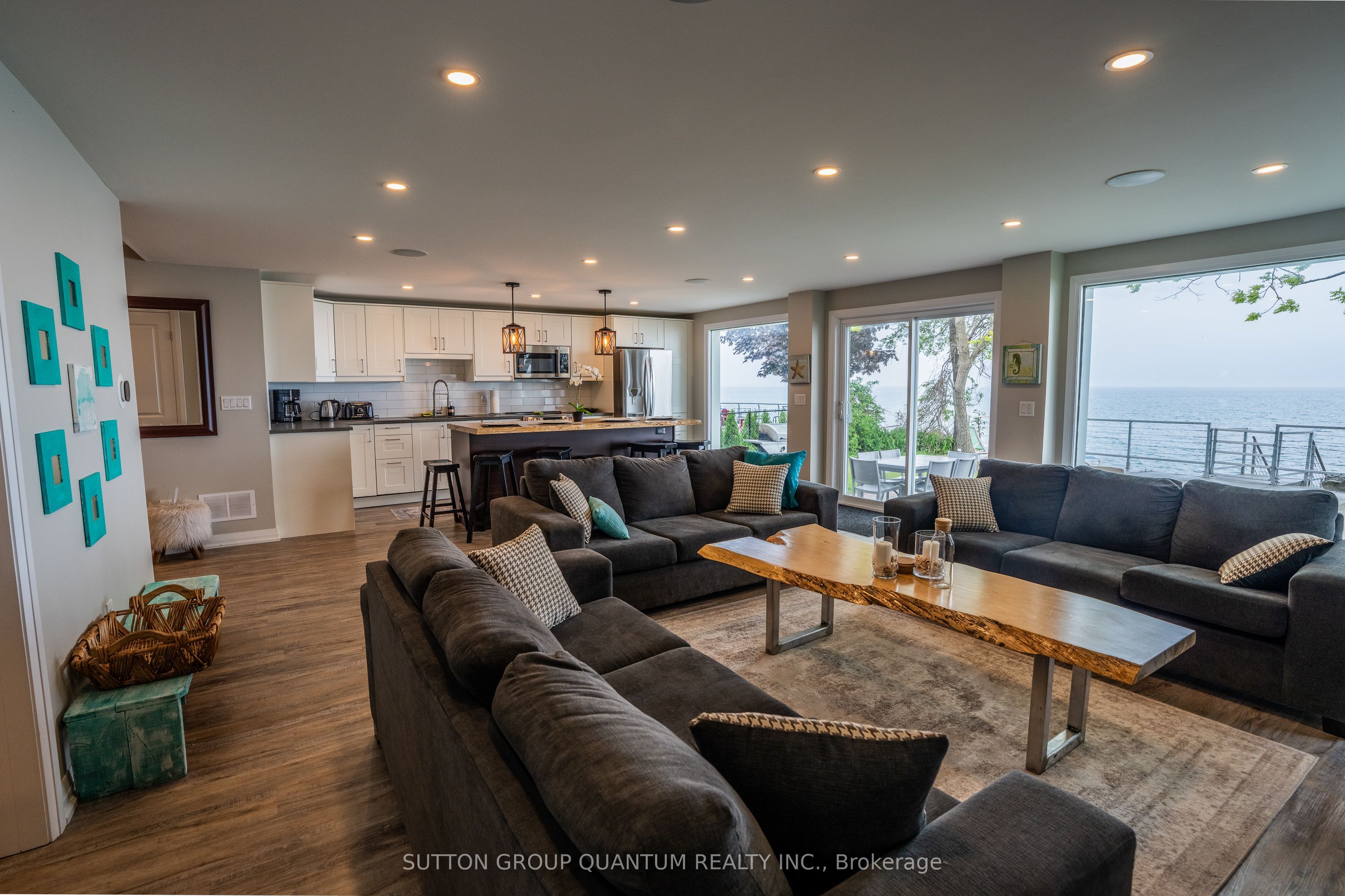 2118 Lakeshore Road Property Photo 16