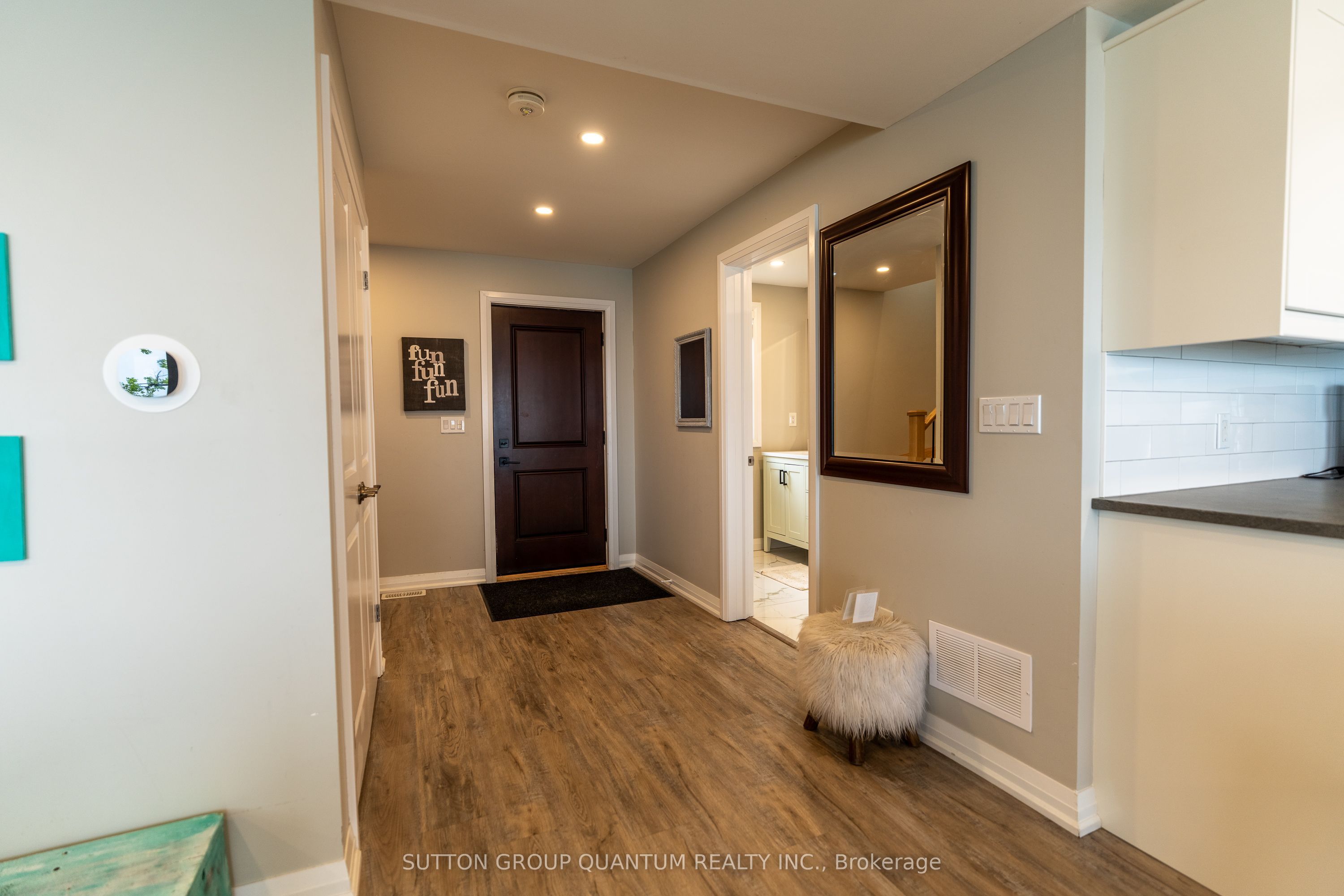 2118 Lakeshore Road Property Photo 21