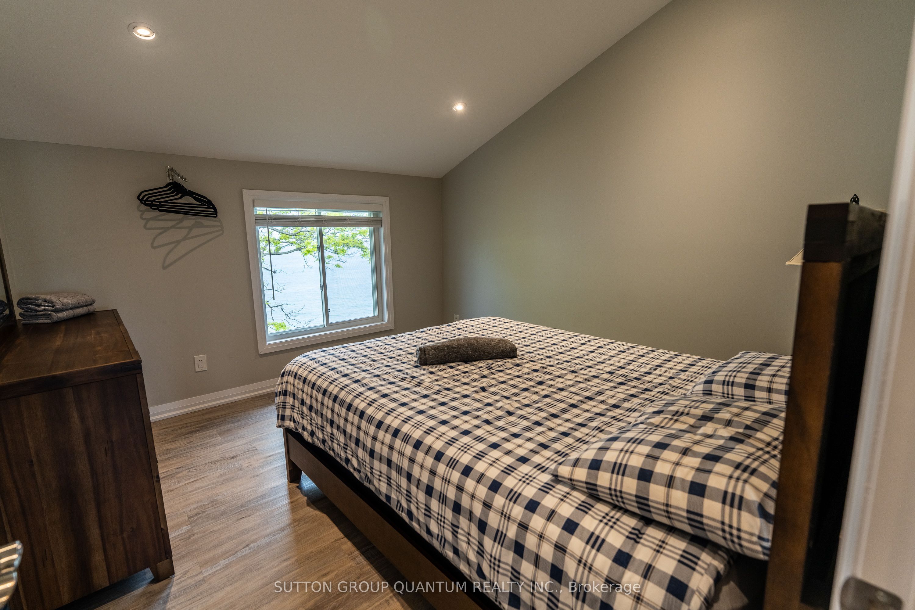 2118 Lakeshore Road Property Photo 30