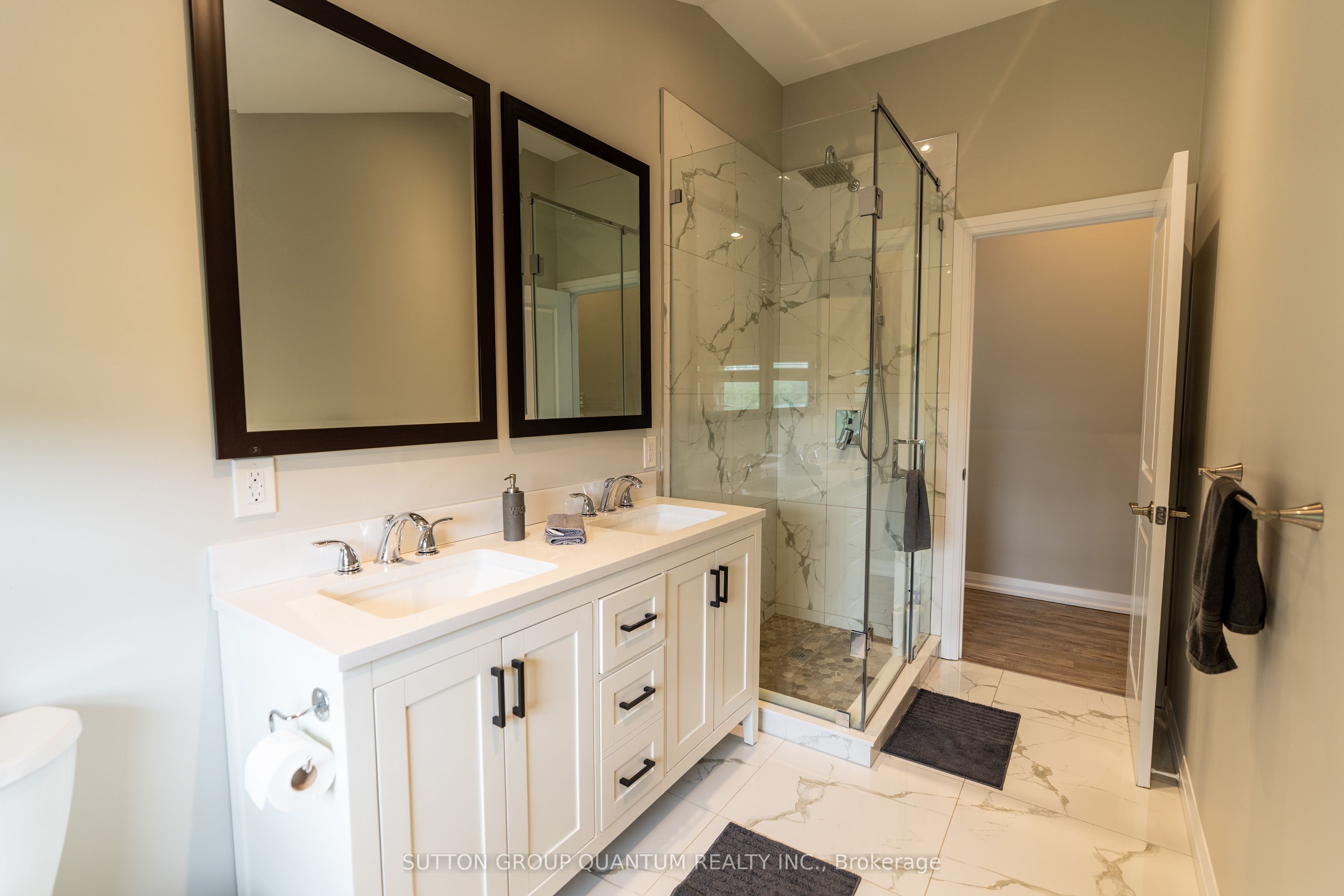 2118 Lakeshore Road Property Photo 35