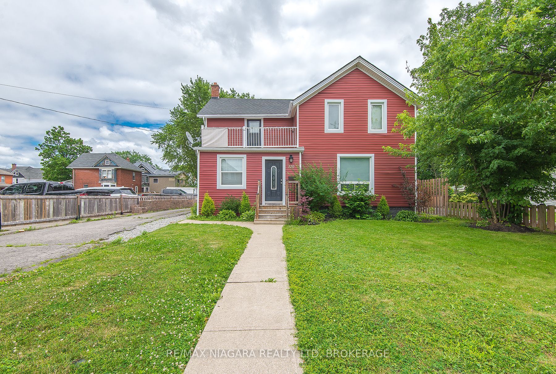 170 Hellems Avenue E Property Photo 2