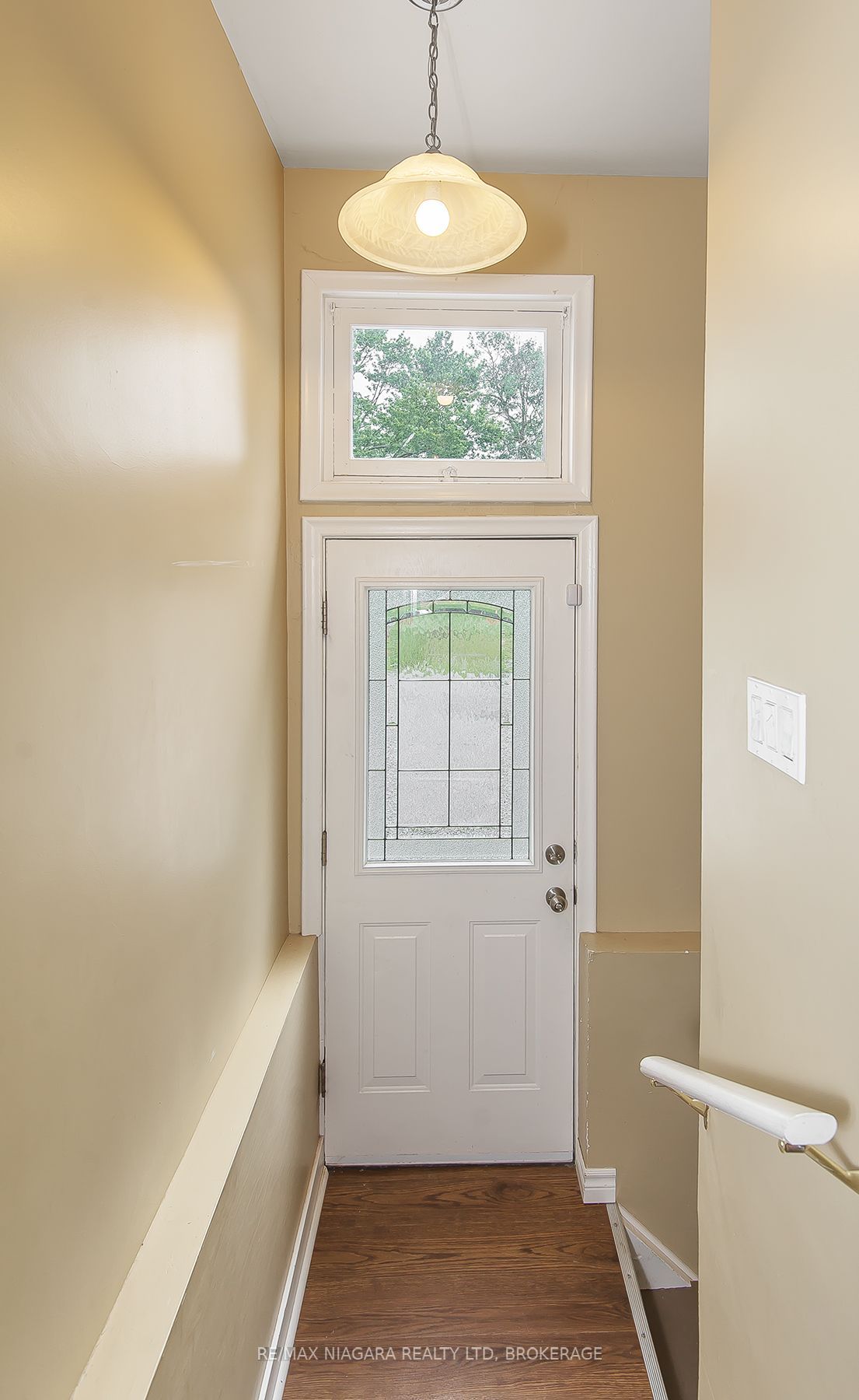 170 Hellems Avenue E Property Photo 6
