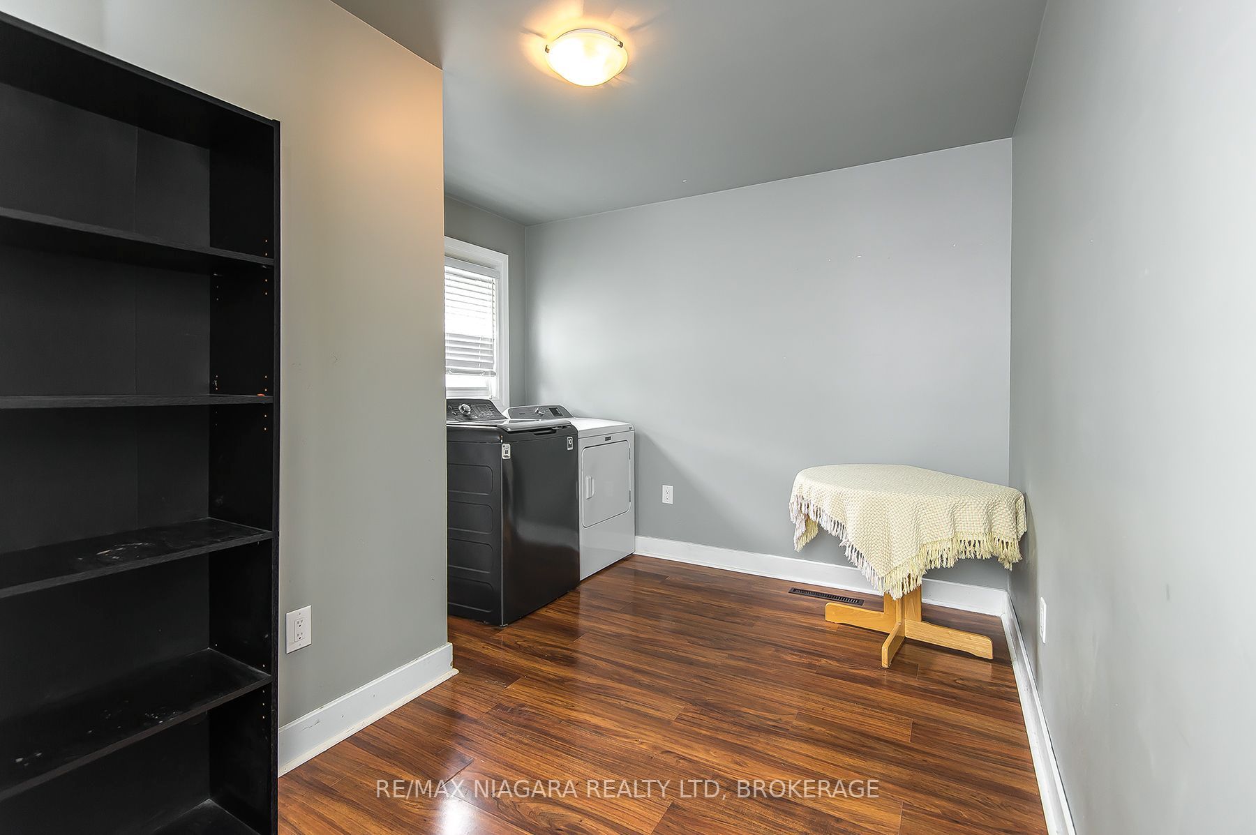 170 Hellems Avenue E Property Photo 20