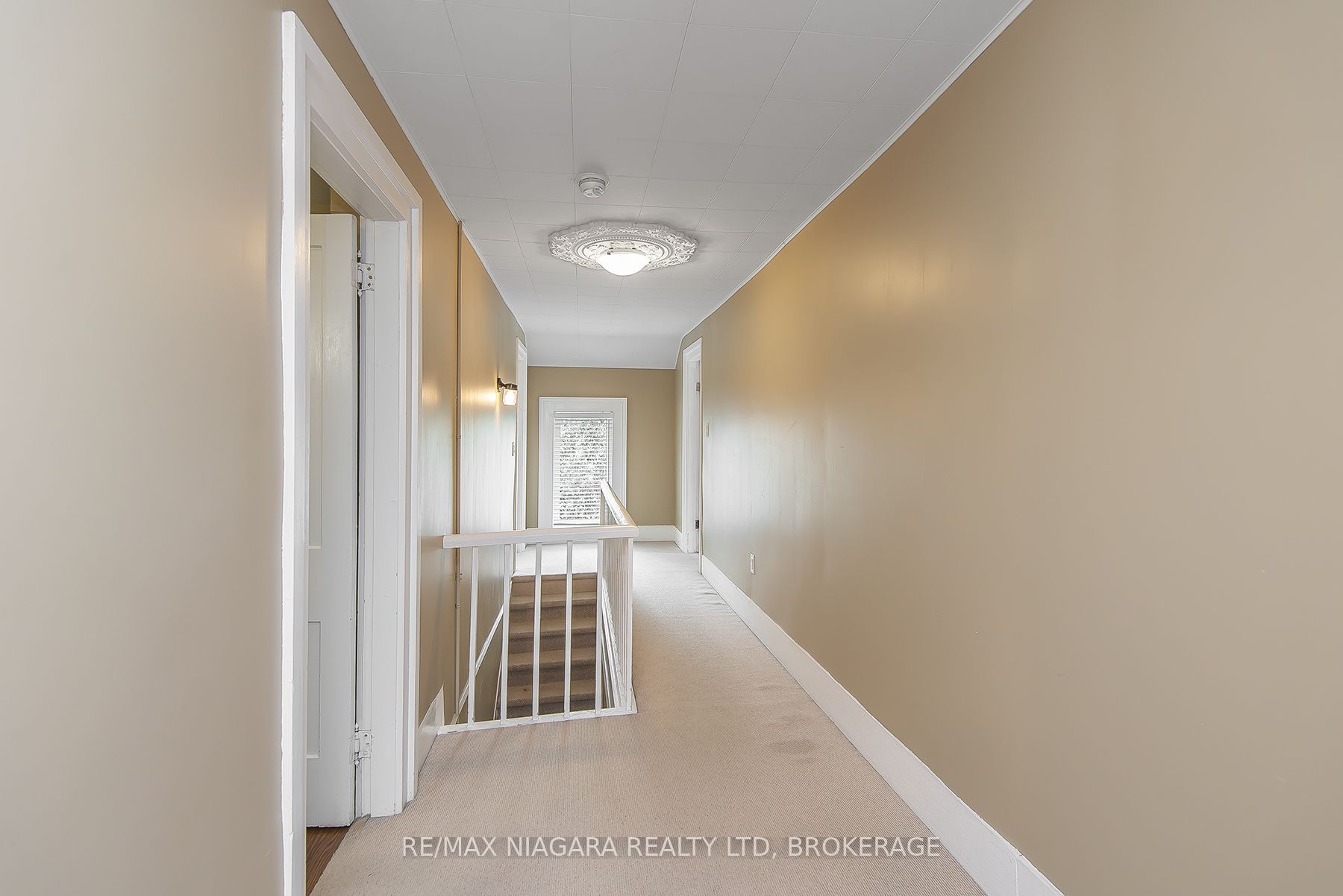170 Hellems Avenue E Property Photo 24