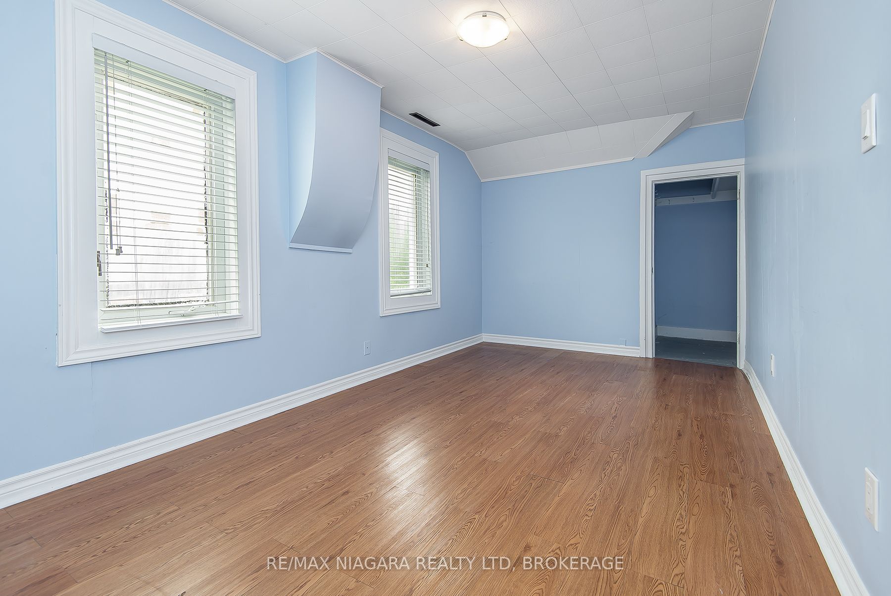 170 Hellems Avenue E Property Photo 28