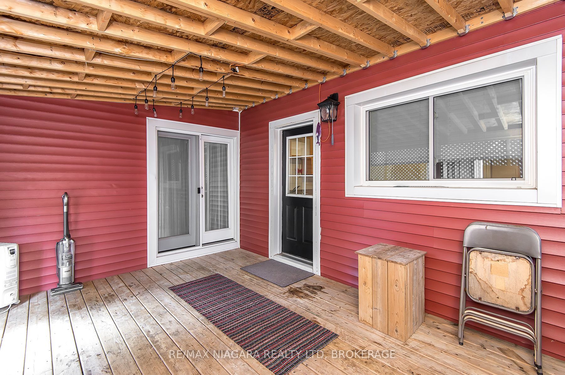 170 Hellems Avenue E Property Photo 36