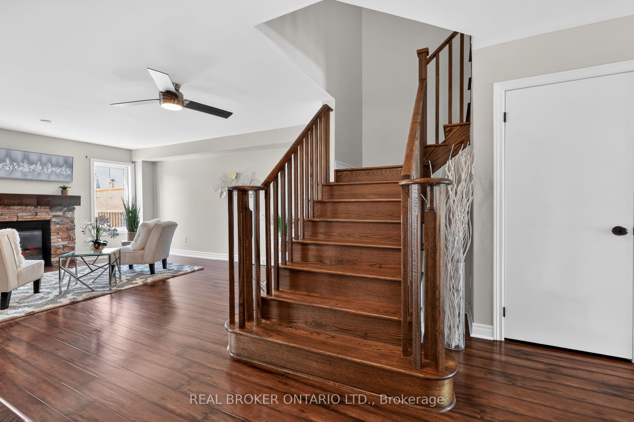 12 Masters Crescent Property Photo 5
