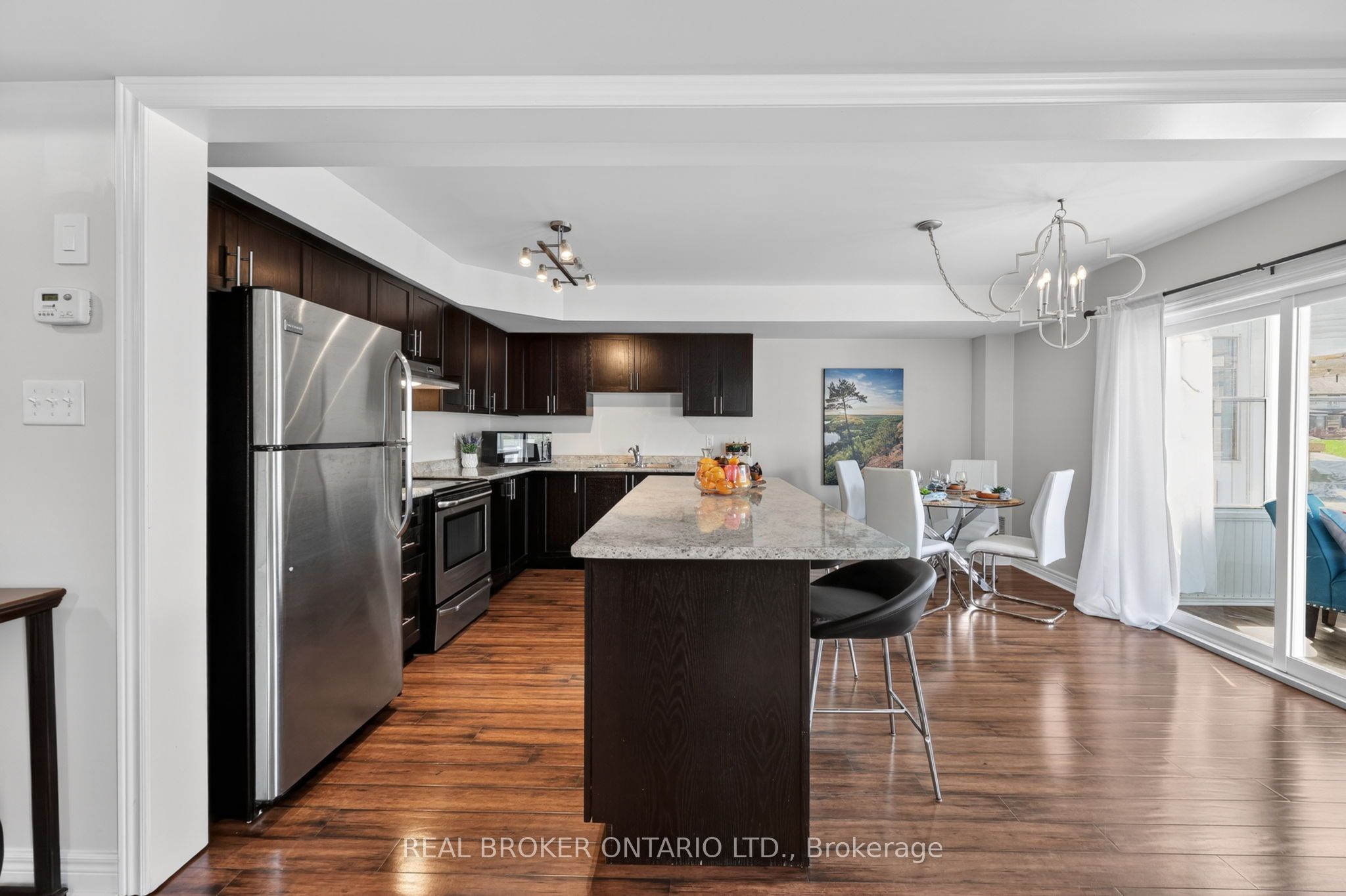 12 Masters Crescent Property Photo 7