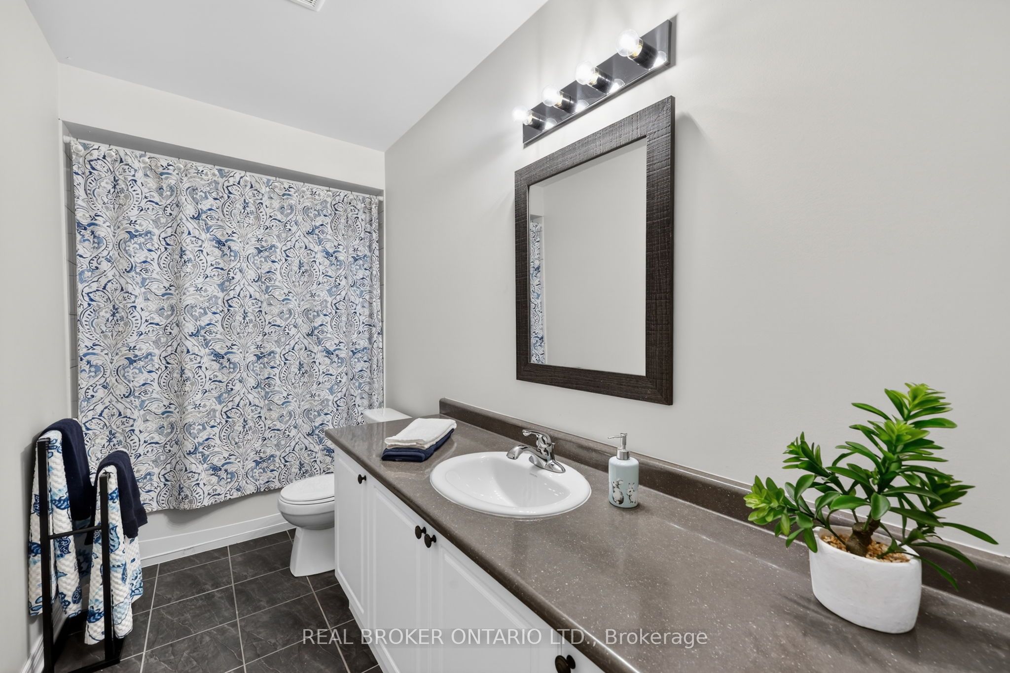12 Masters Crescent Property Photo 21