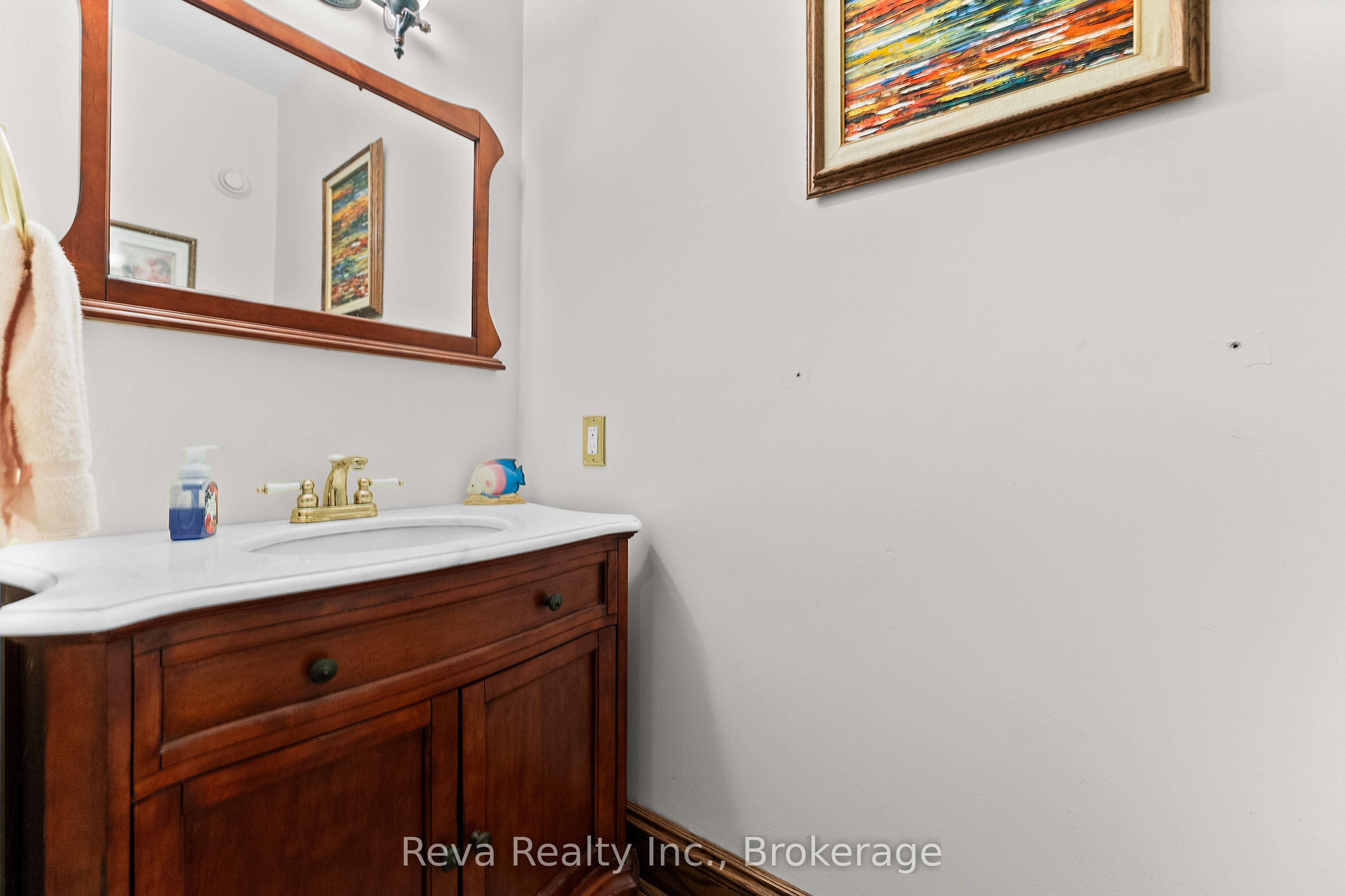 464 Mooney Road A & B Property Photo 9
