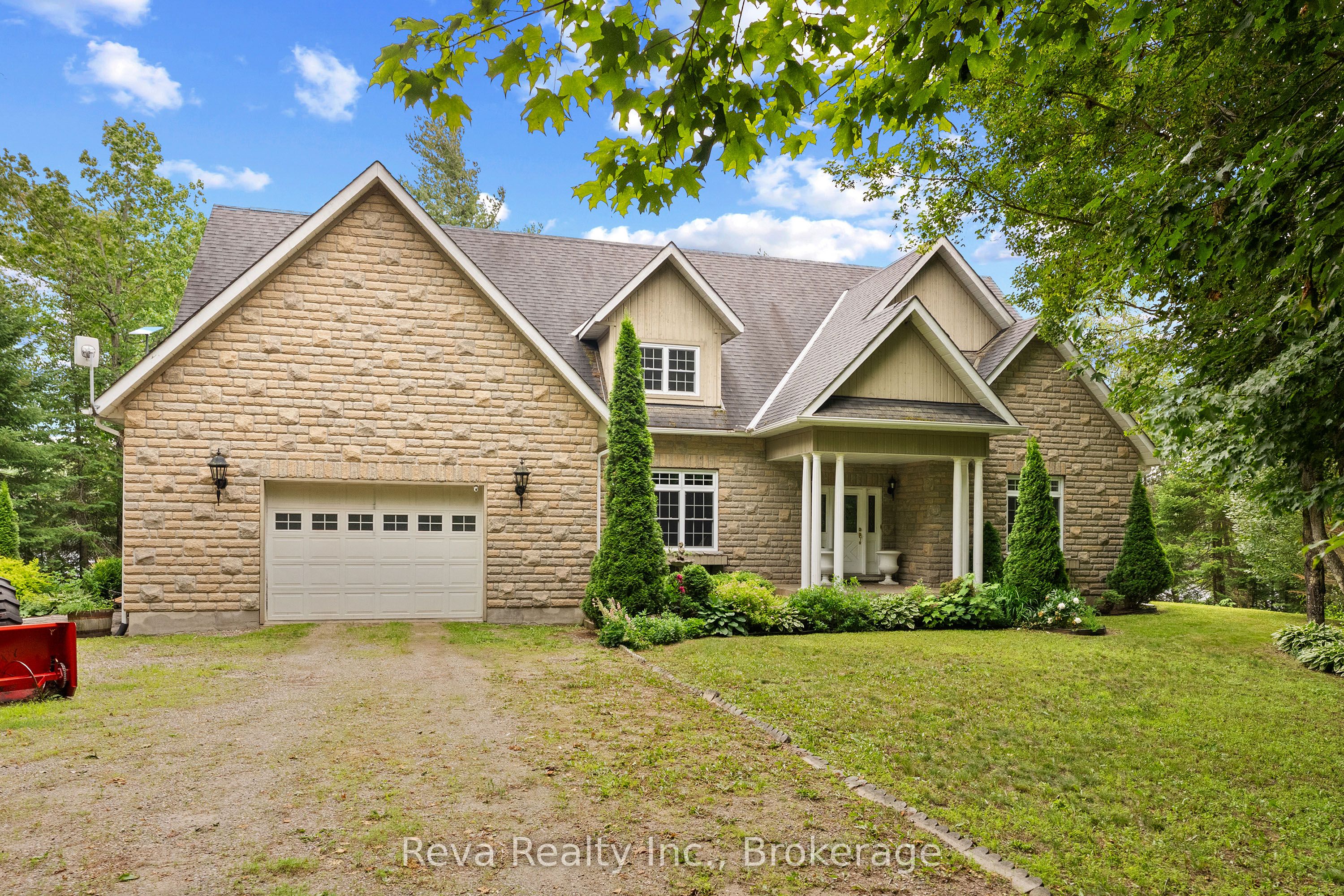 464 Mooney Road A & B Property Photo 23