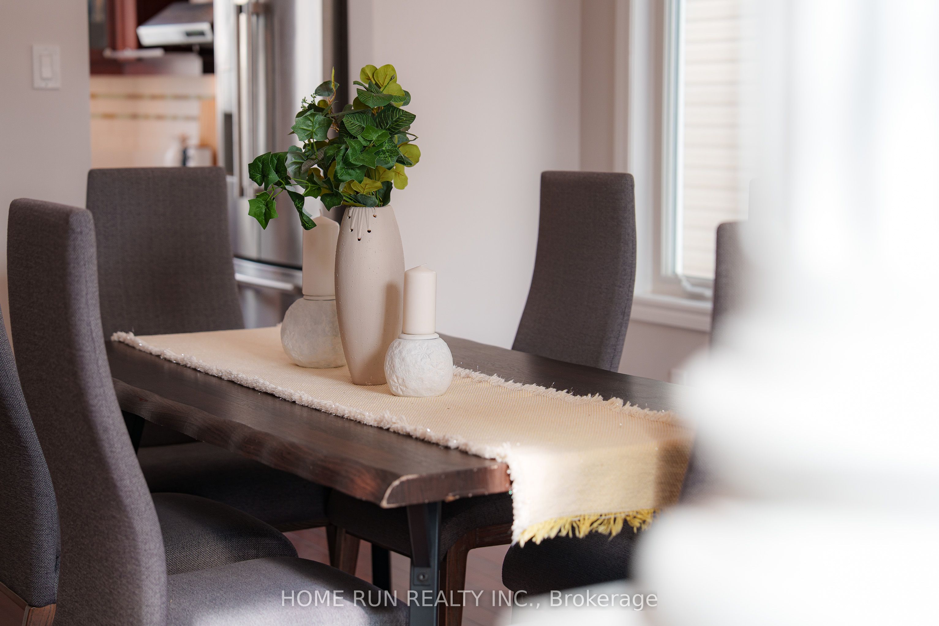 531 Bretby Crescent Property Photo 4