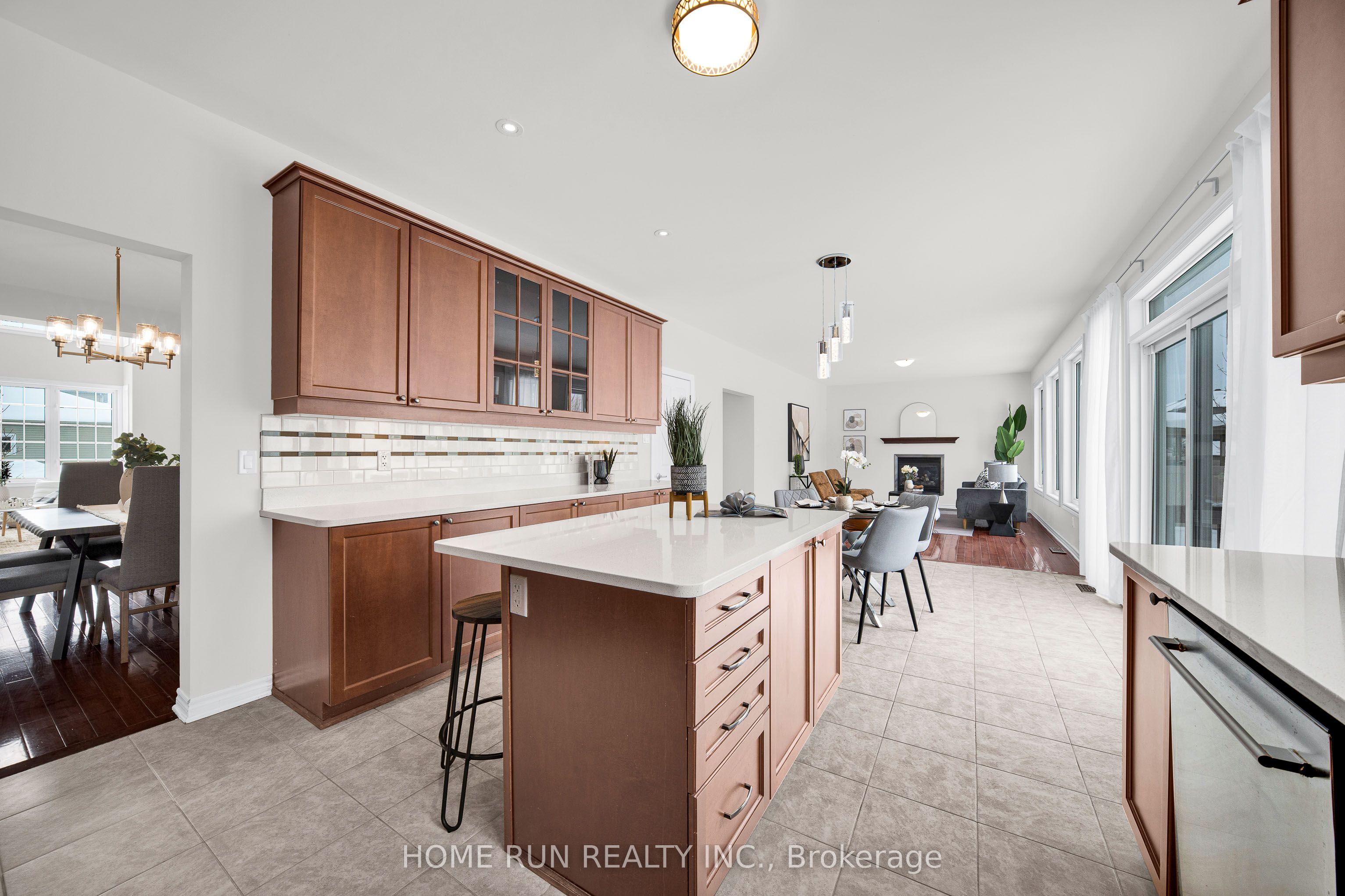 531 Bretby Crescent Property Photo 23