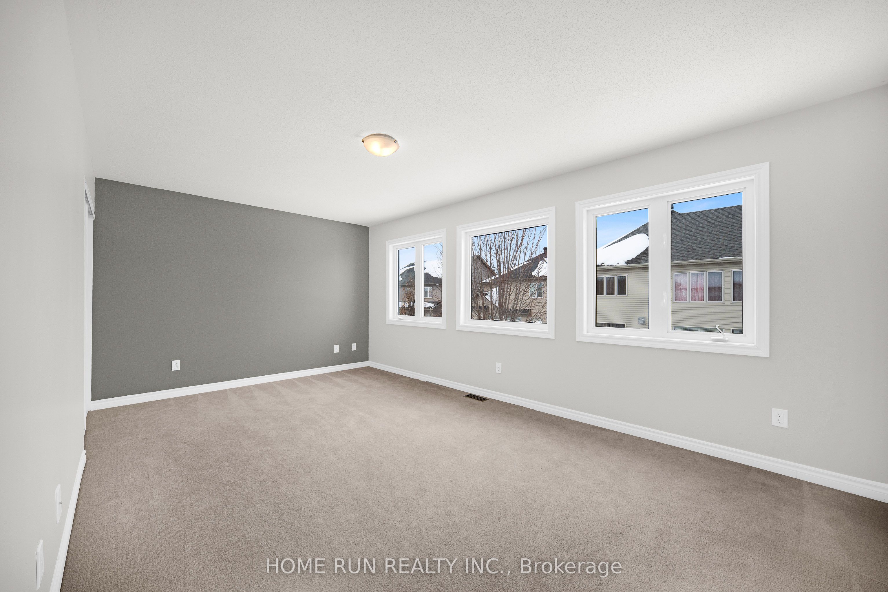 531 Bretby Crescent Property Photo 42