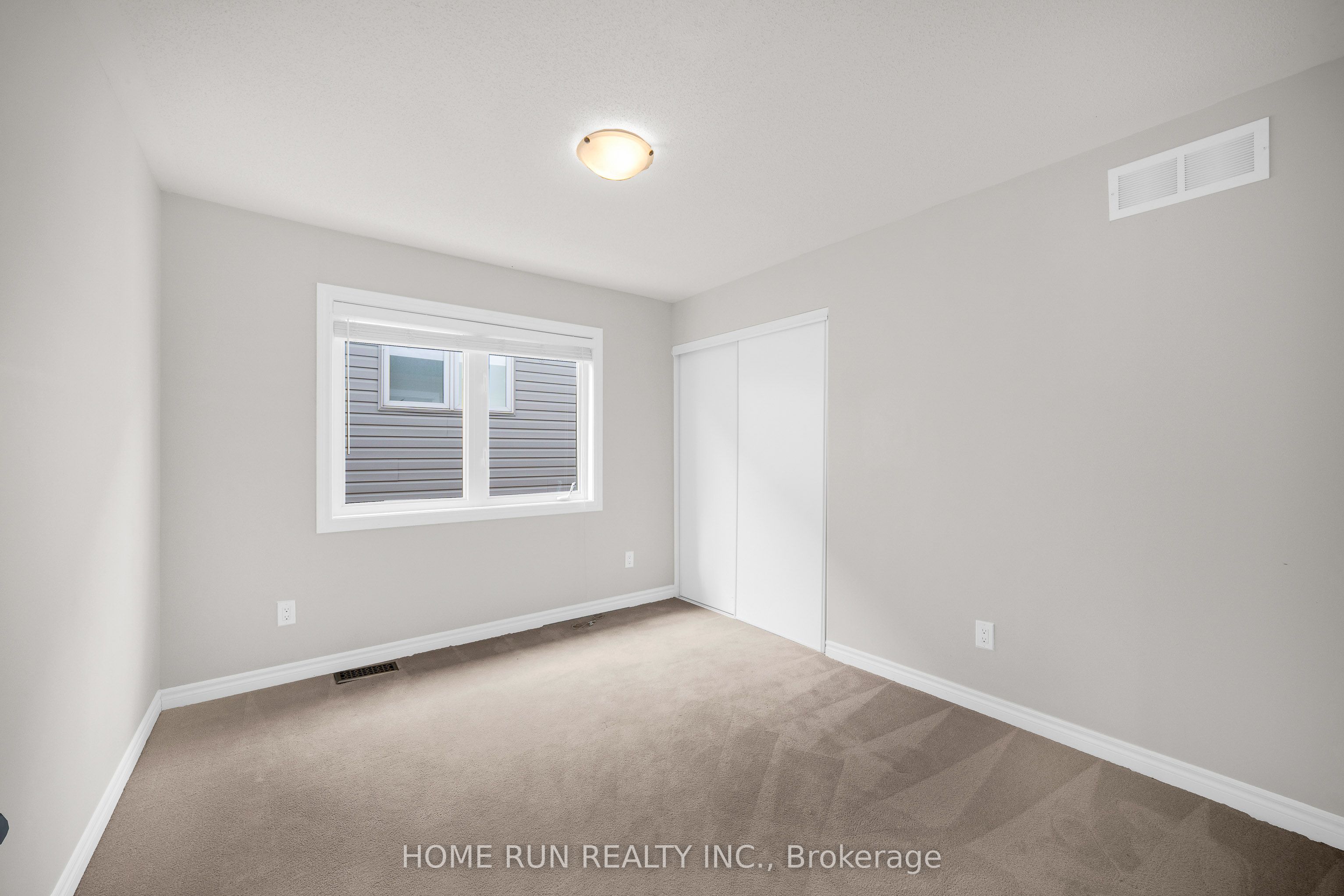 531 Bretby Crescent Property Photo 44