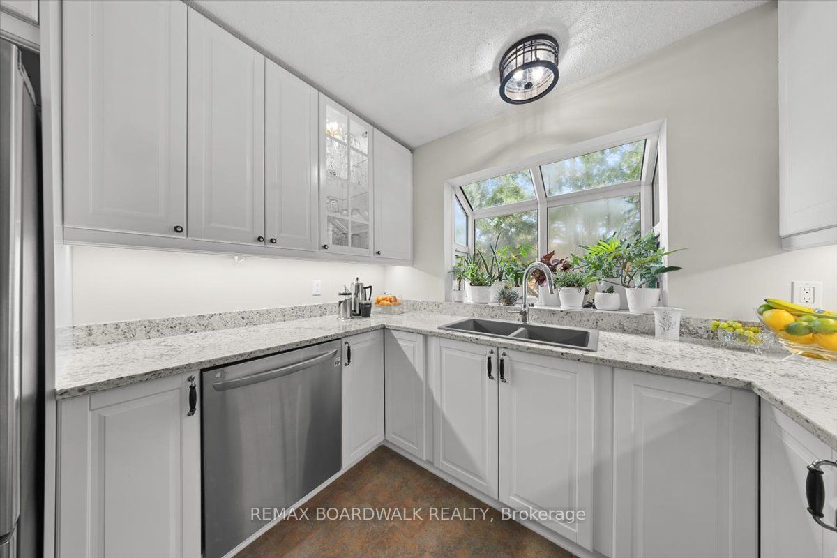 15 Selwyn Crescent Property Photo 15