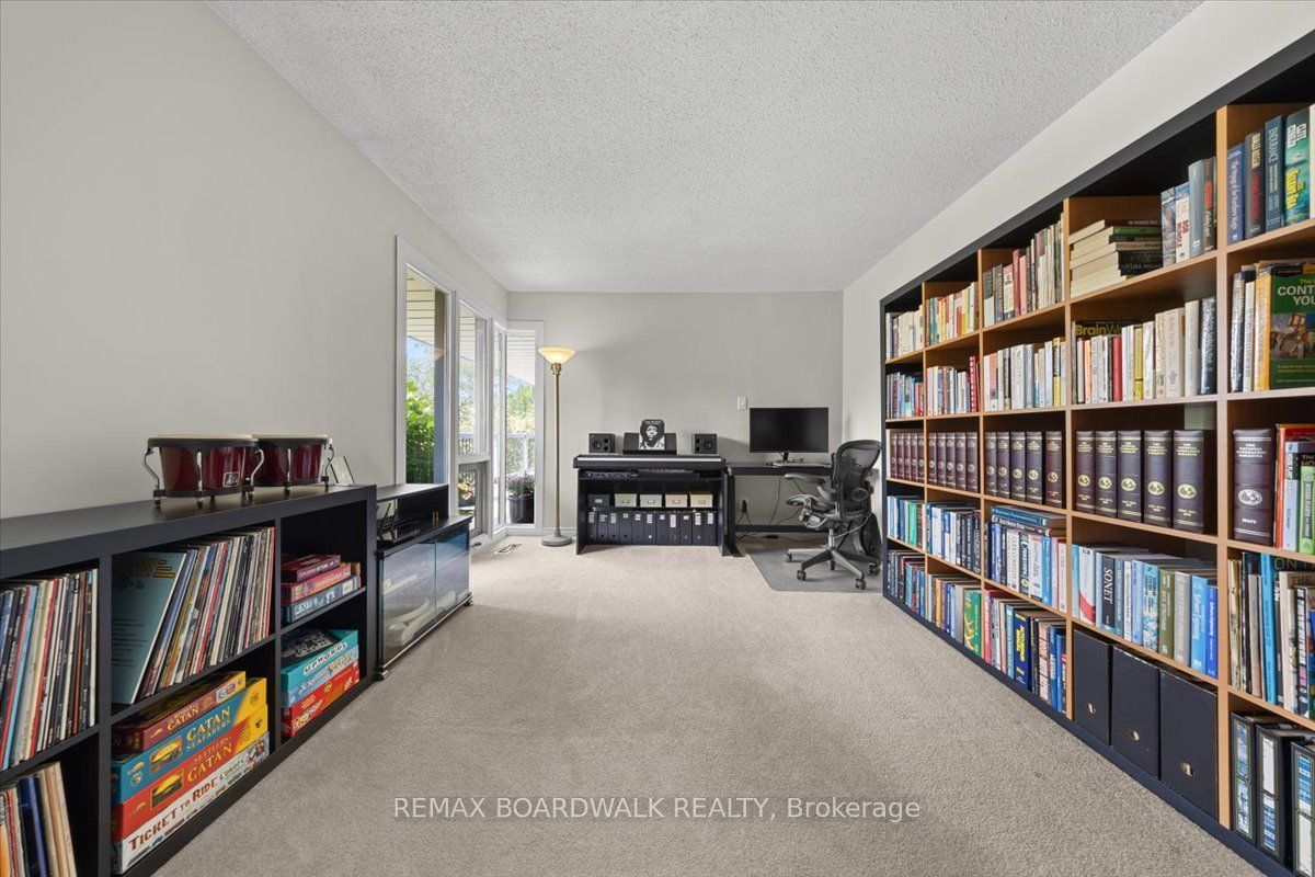 15 Selwyn Crescent Property Photo 36