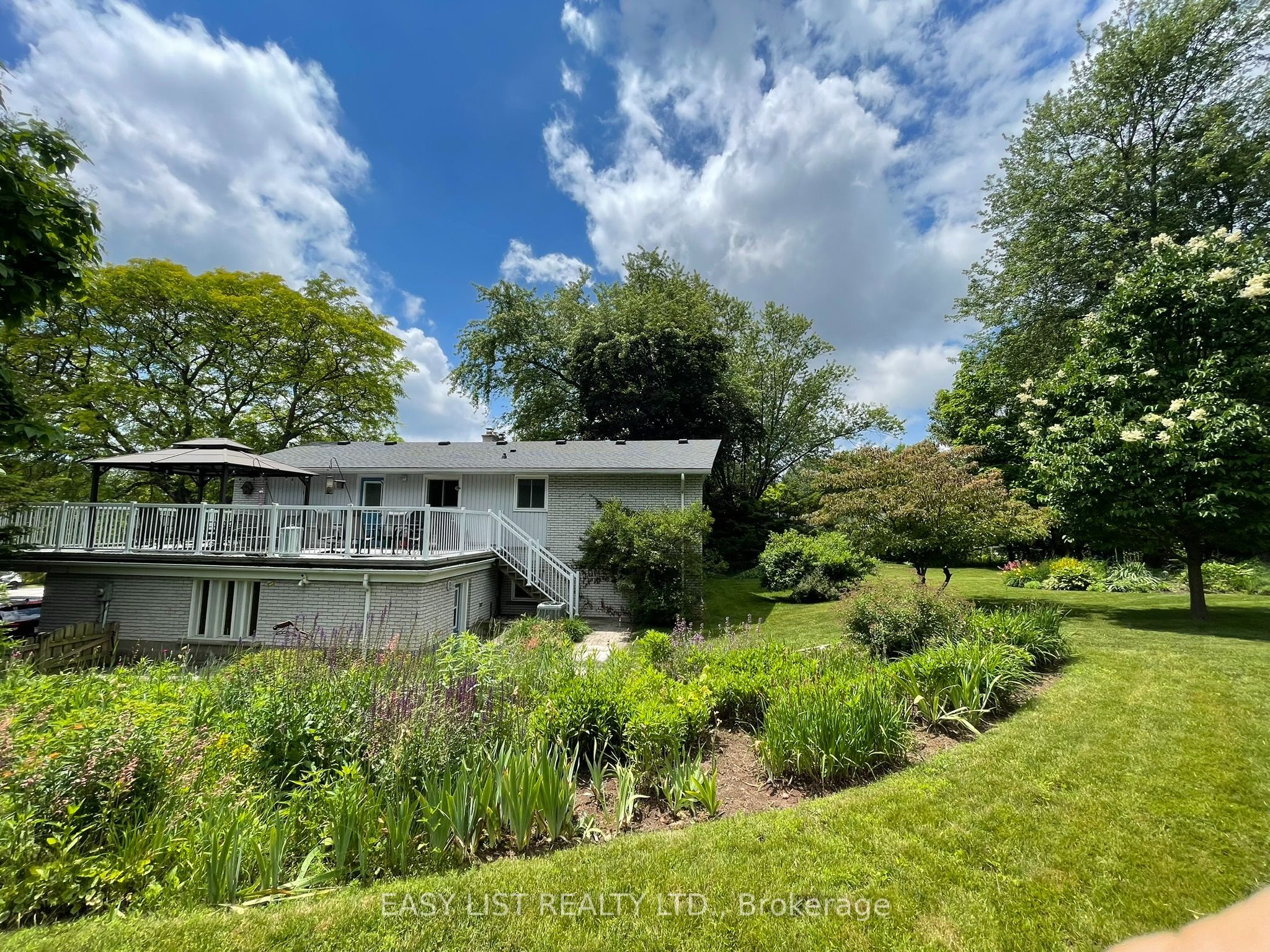 3 Baker Place Property Photo 1