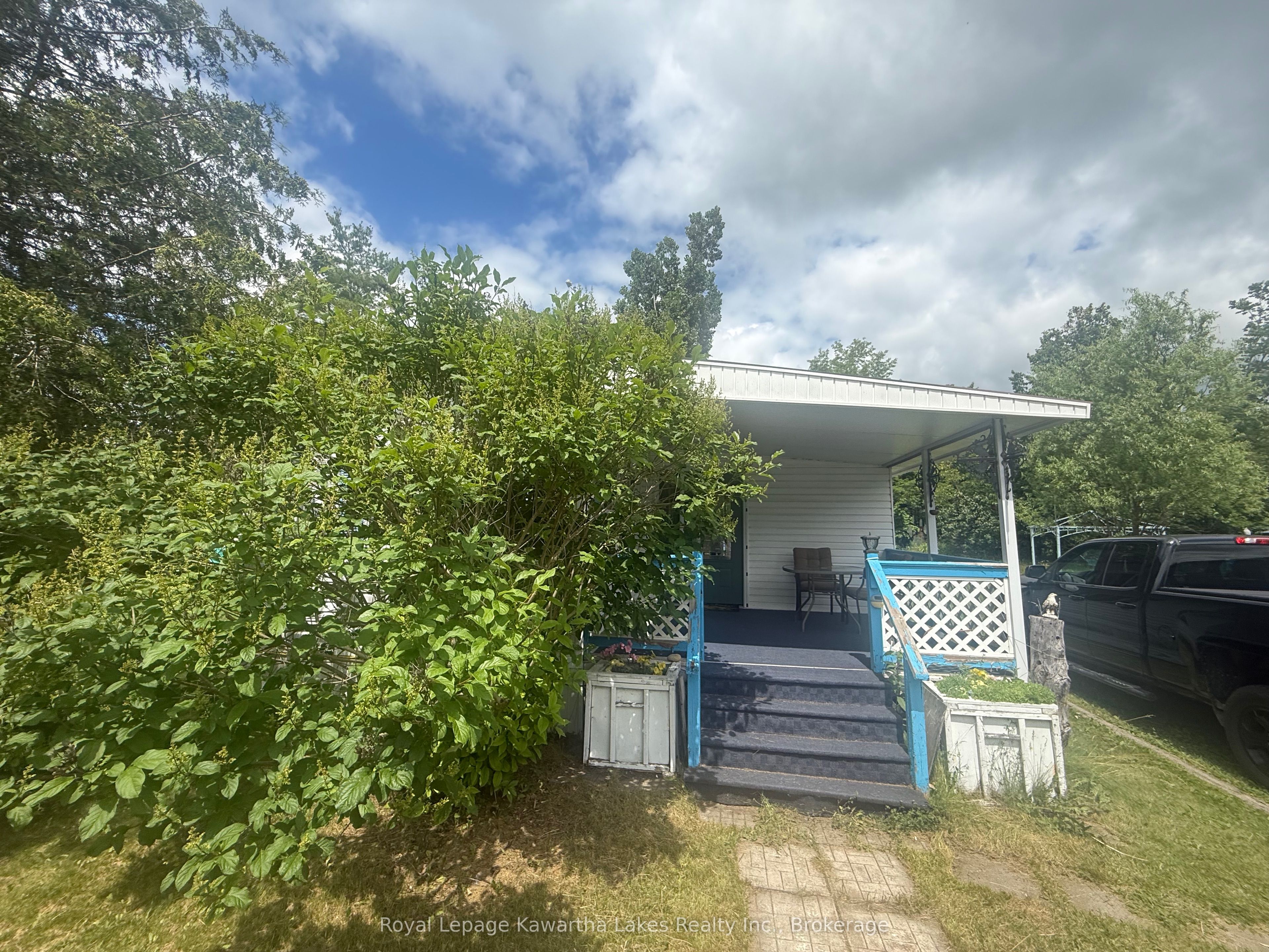 1802 County Rd 121 Road Property Photo 2