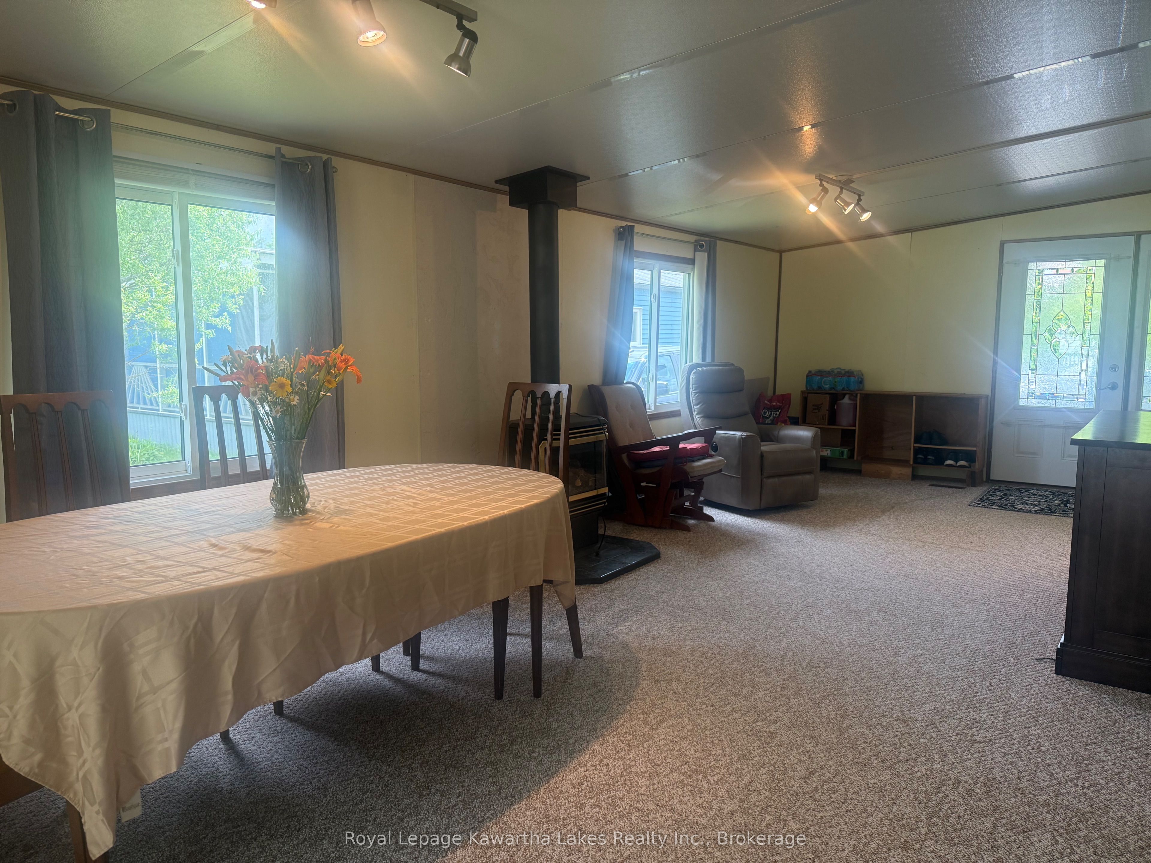 1802 County Rd 121 Road Property Photo 4