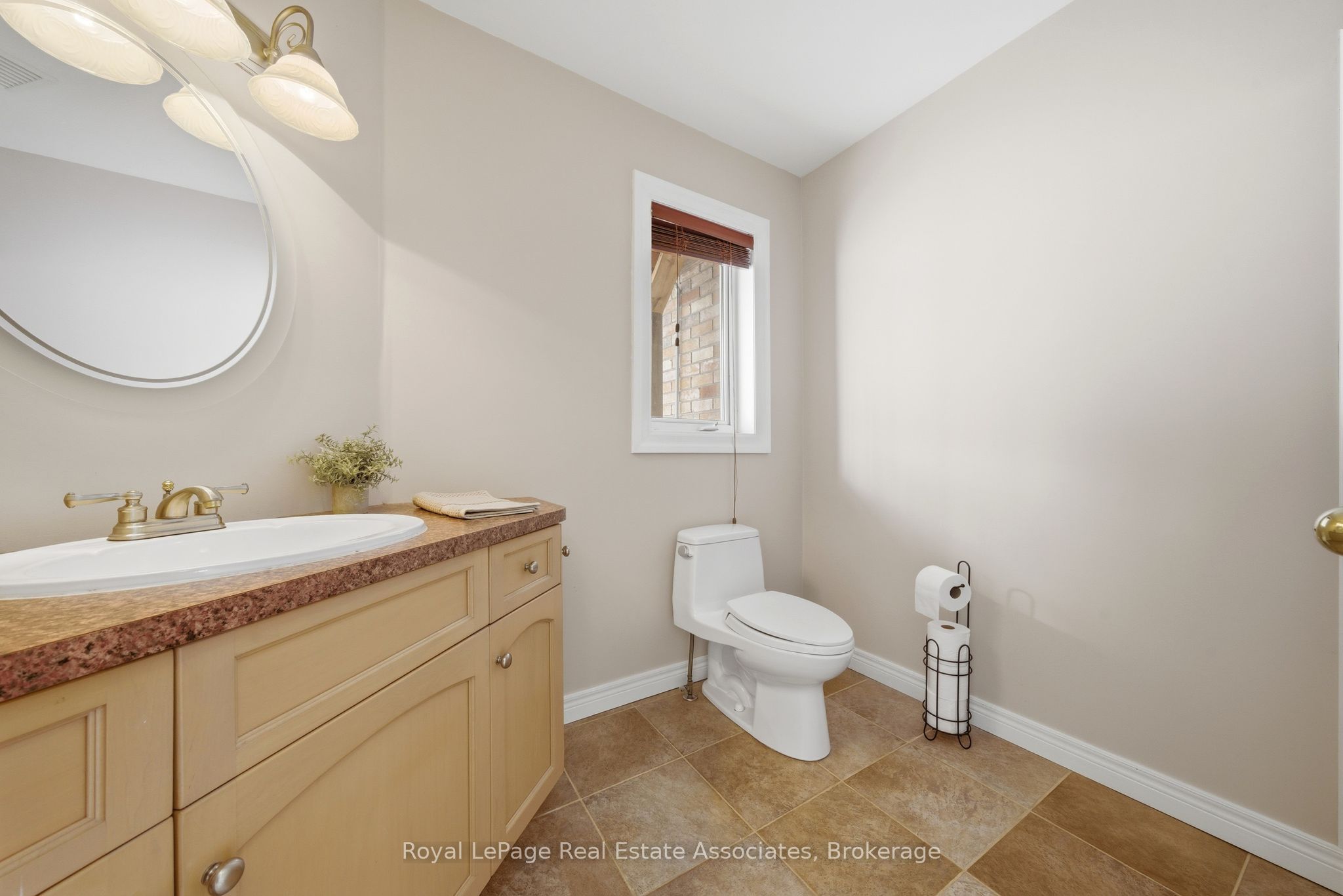 86 Ridge Road E Property Photo 20