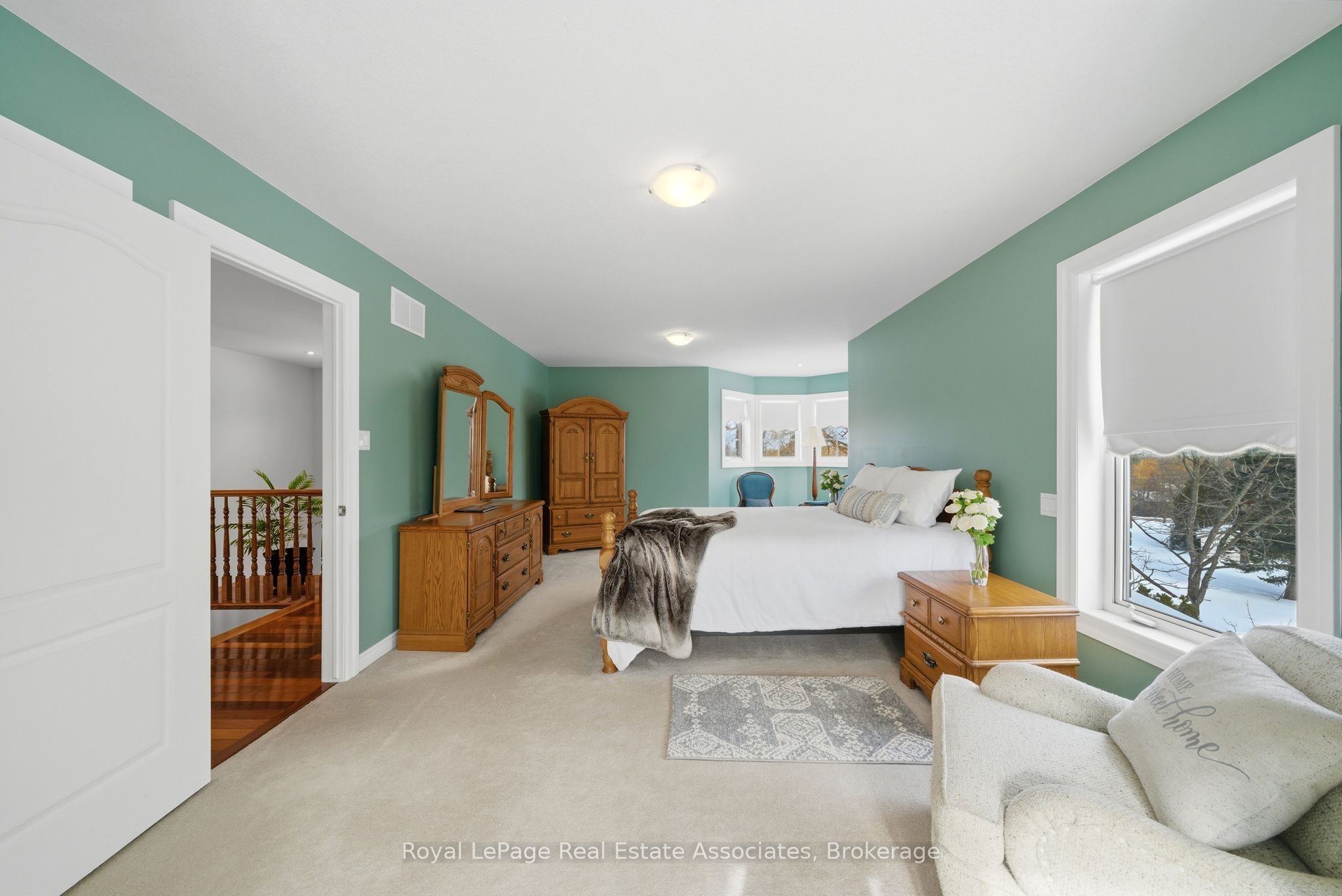 86 Ridge Road E Property Photo 23