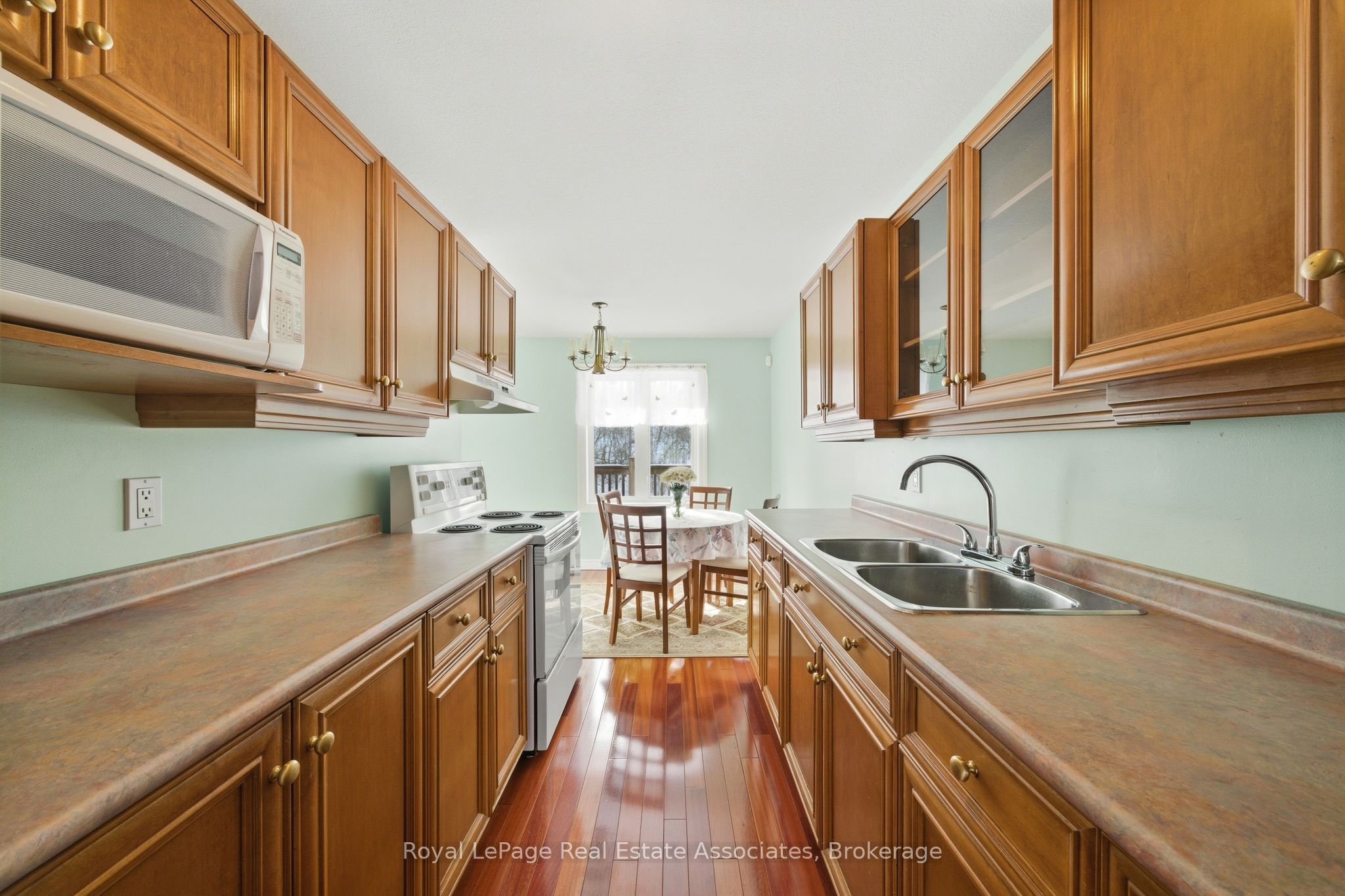 86 Ridge Road E Property Photo 35