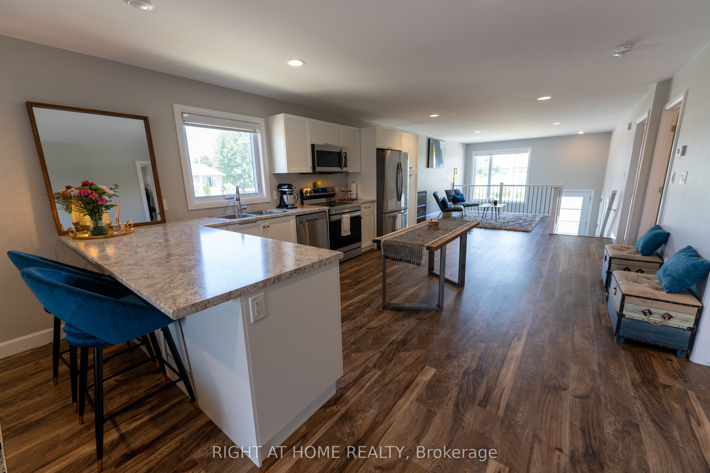 115 Howard Road Property Photo 8