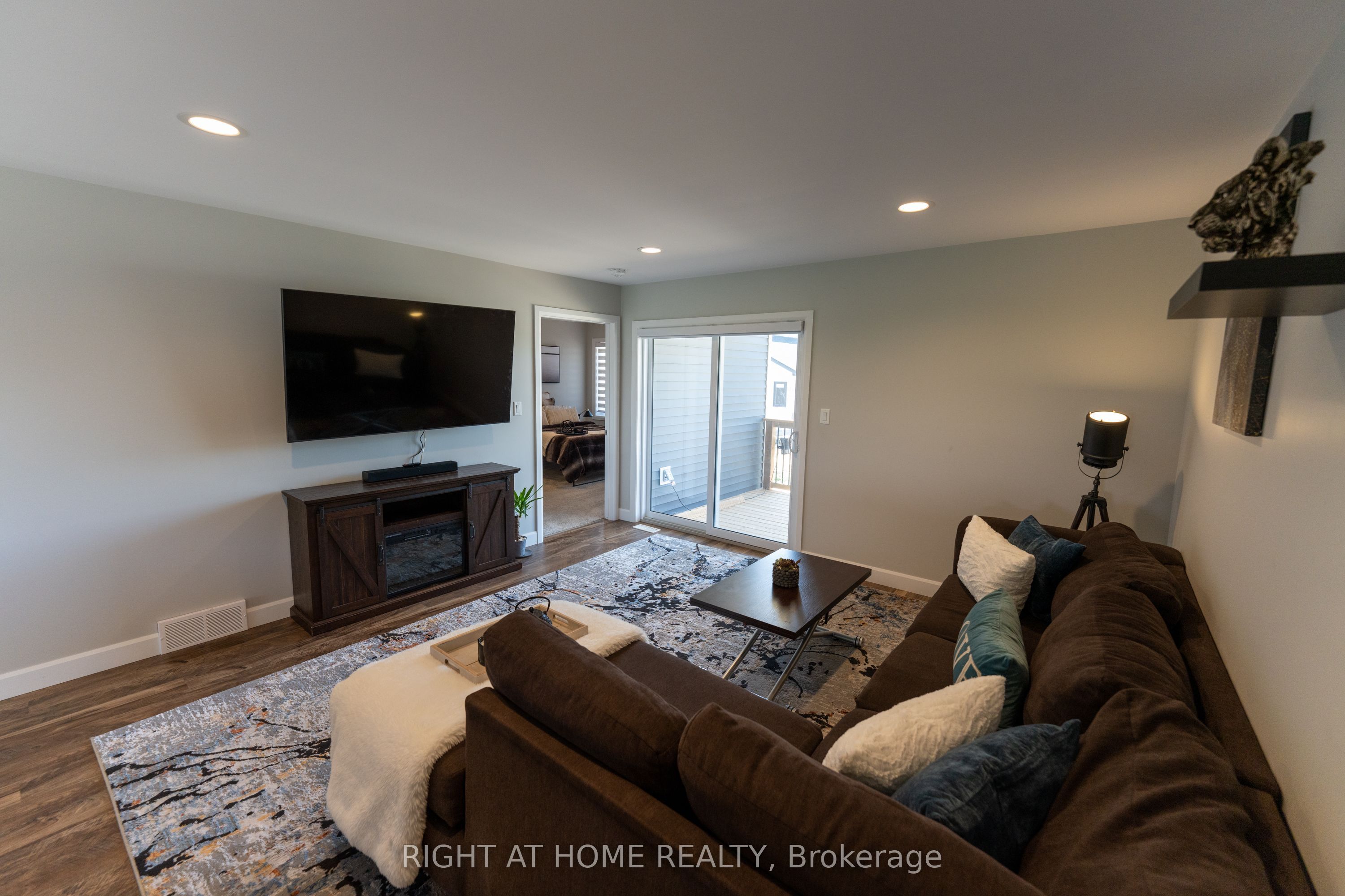 115 Howard Road Property Photo 10