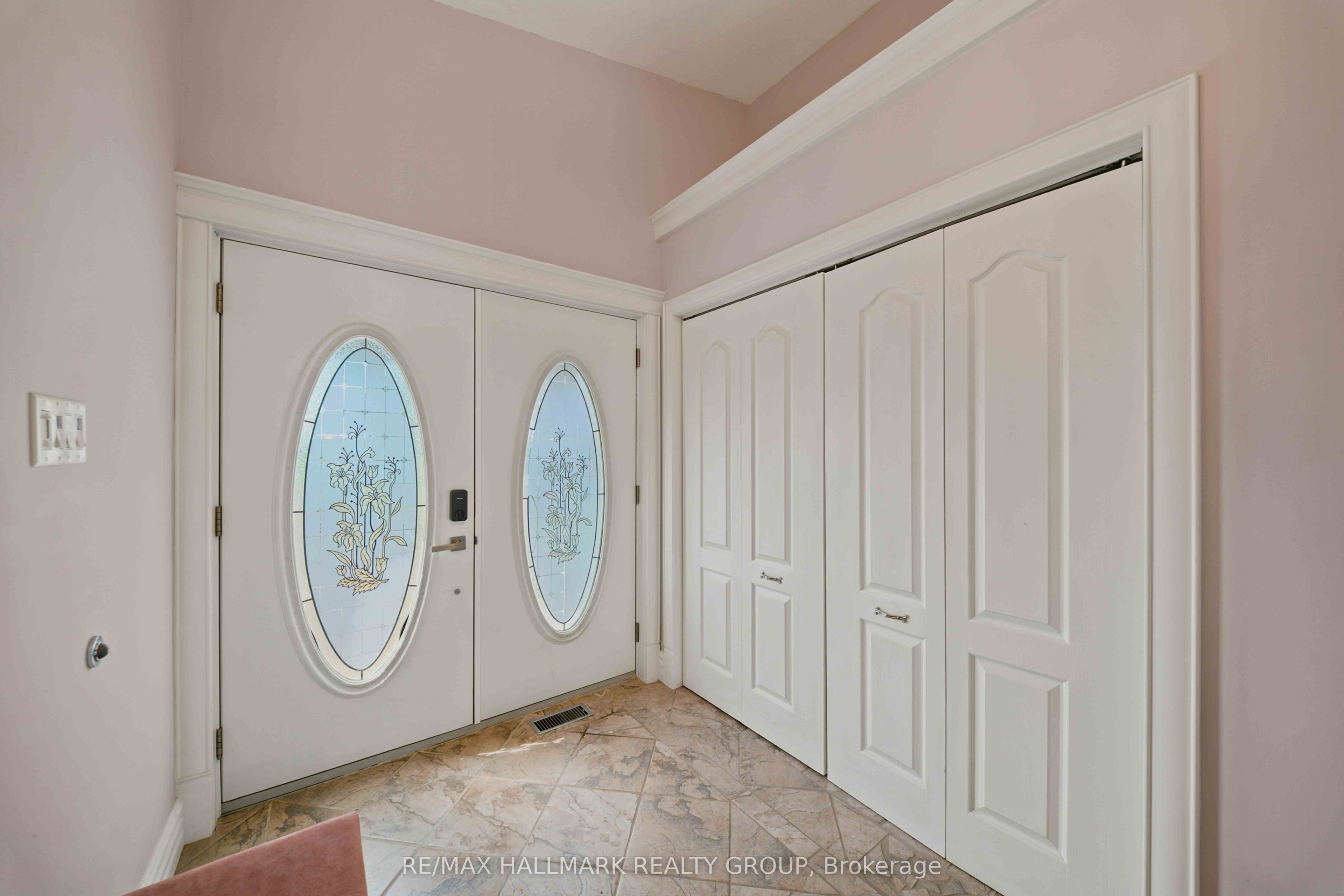 3020 Bay Road Property Photo 9