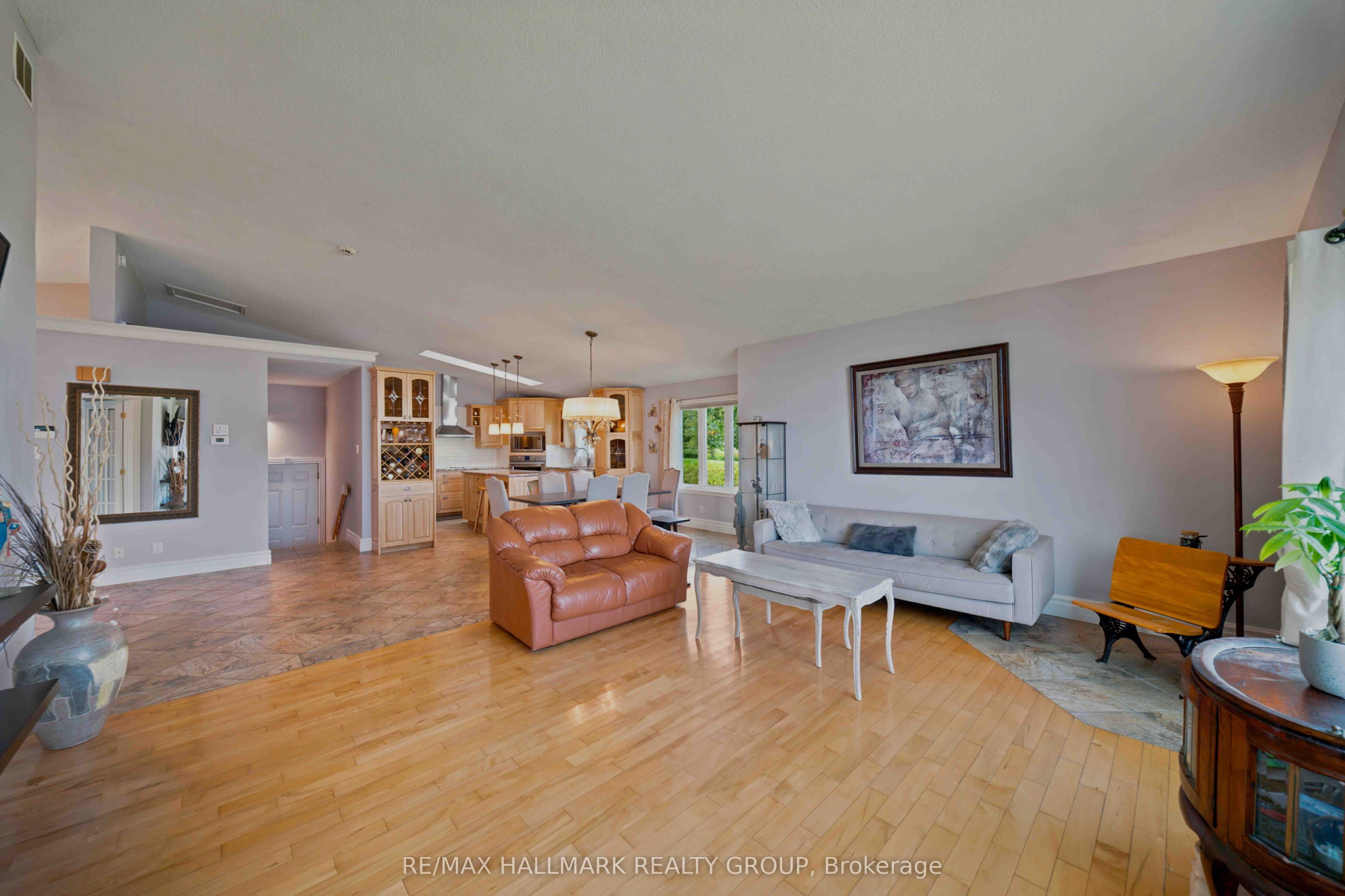 3020 Bay Road Property Photo 14