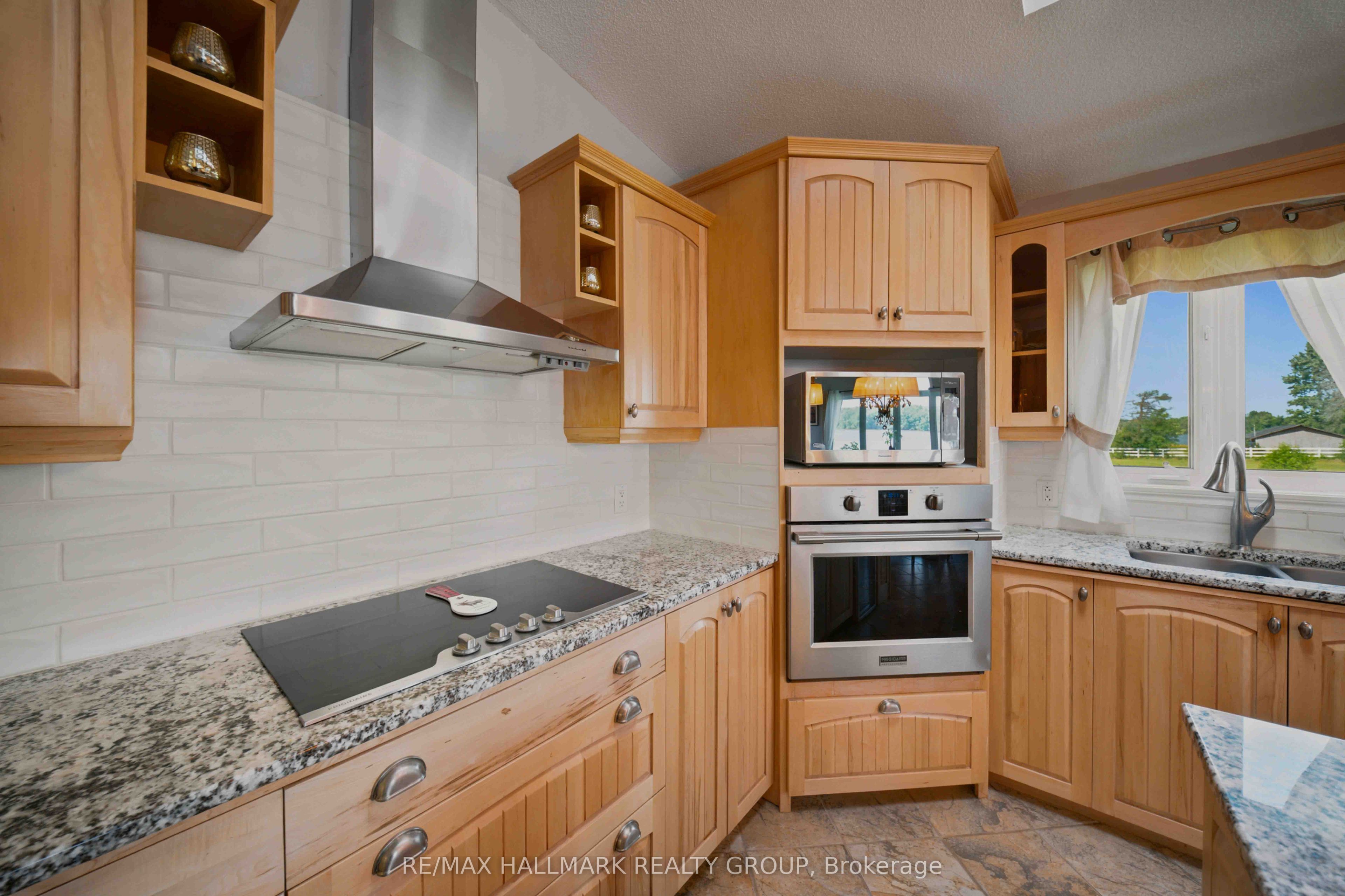 3020 Bay Road Property Photo 20