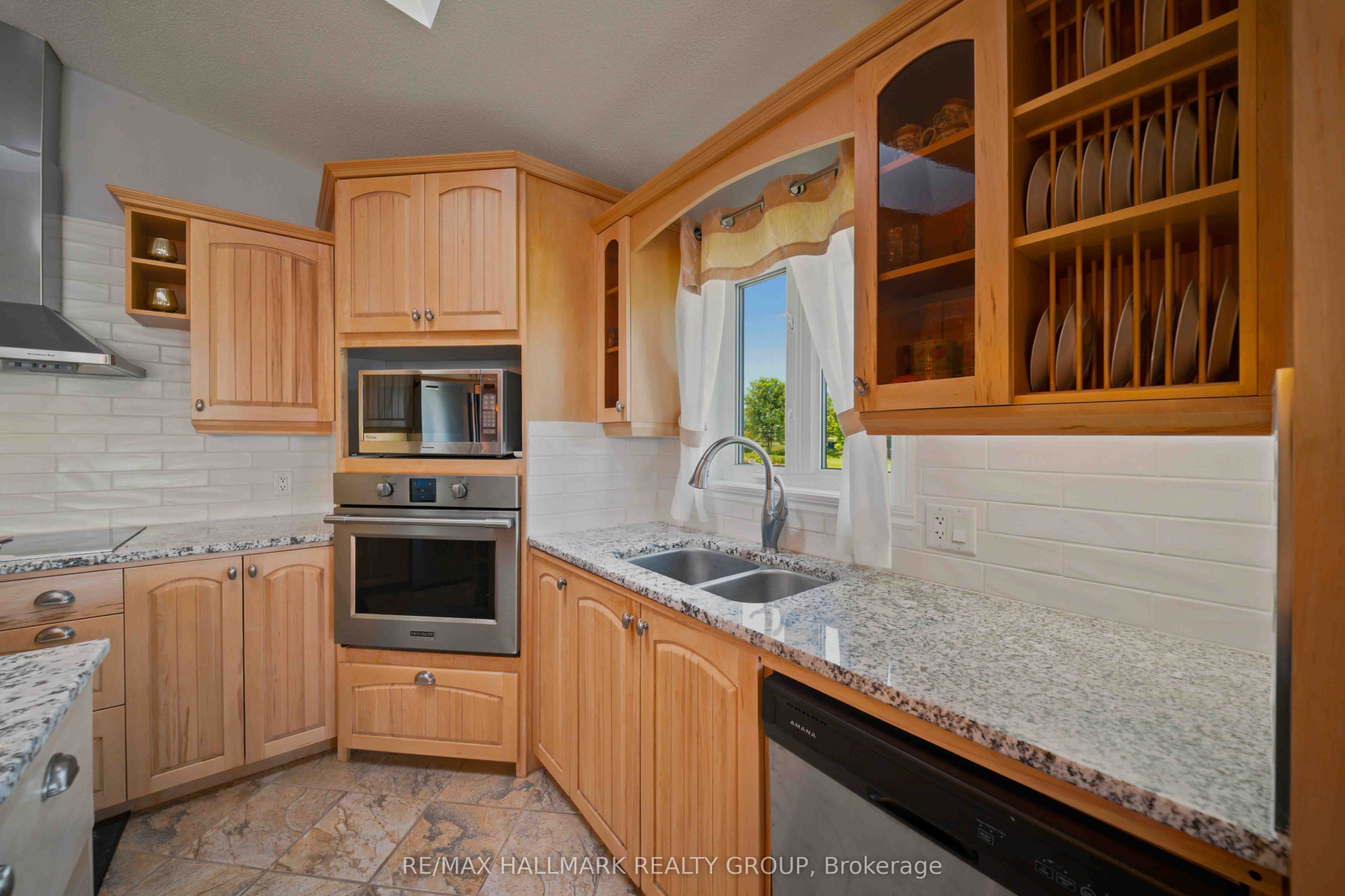 3020 Bay Road Property Photo 21