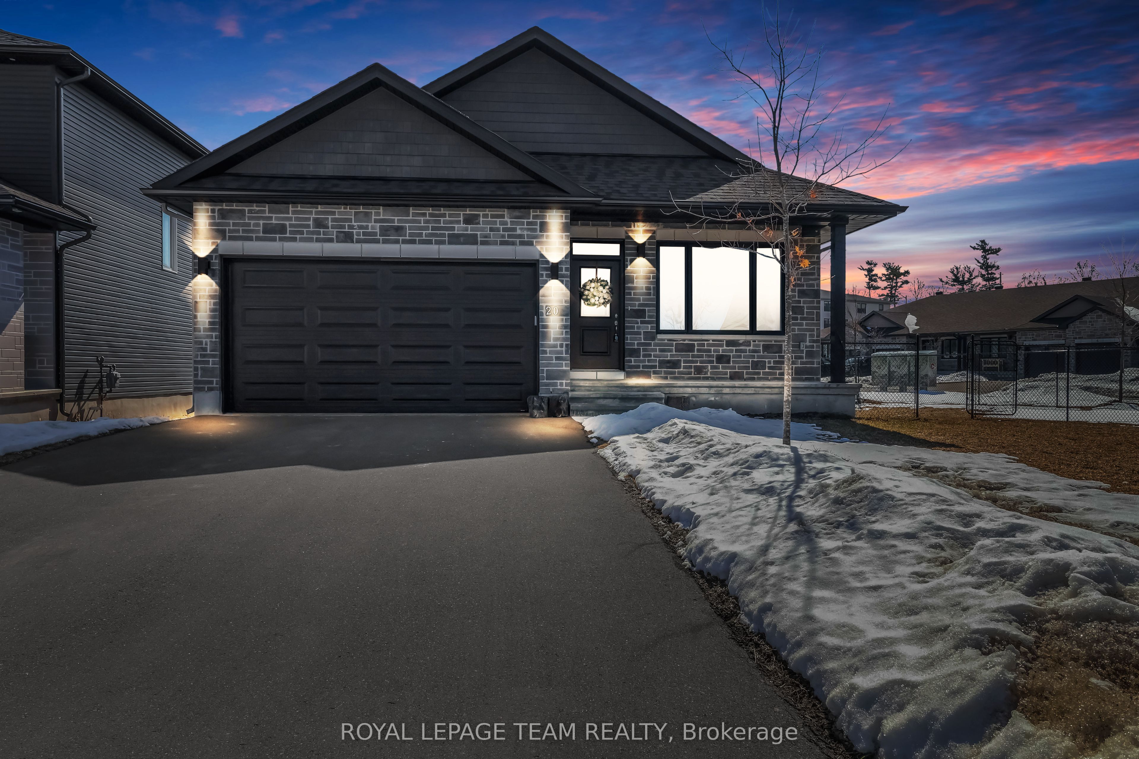 20 Seabert Drive Property Photo 2