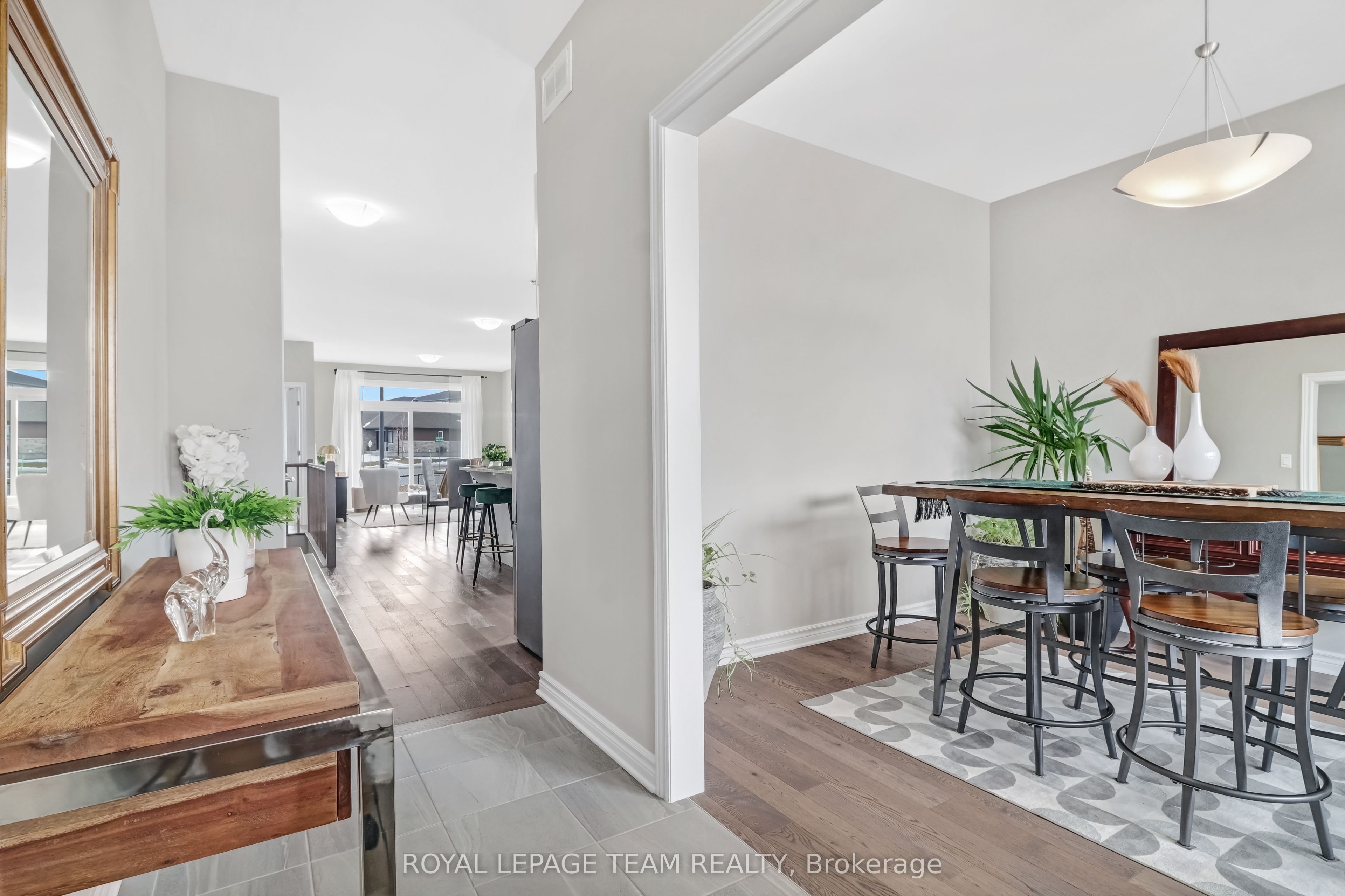 20 Seabert Drive Property Photo 8