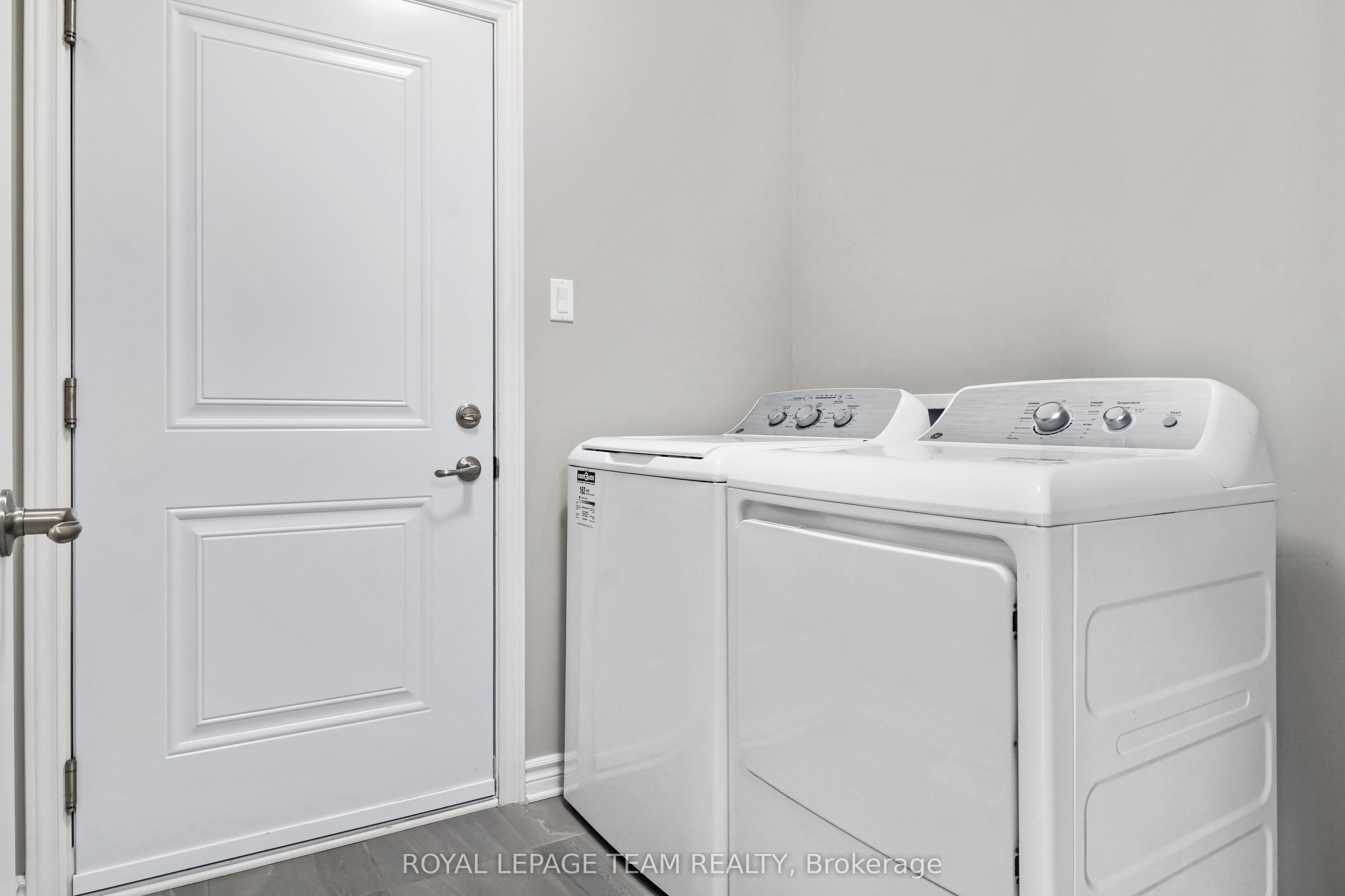 20 Seabert Drive Property Photo 29