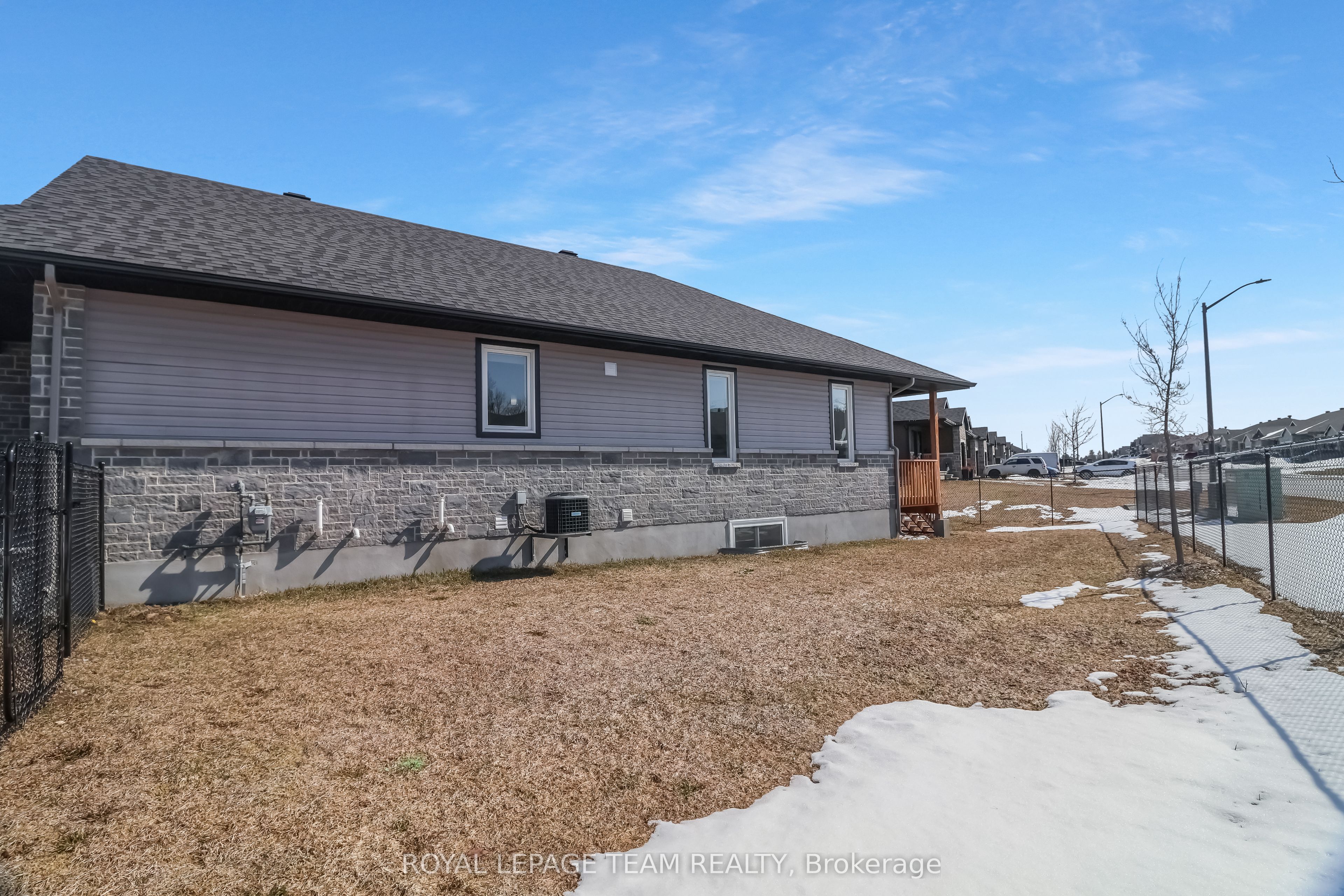 20 Seabert Drive Property Photo 37