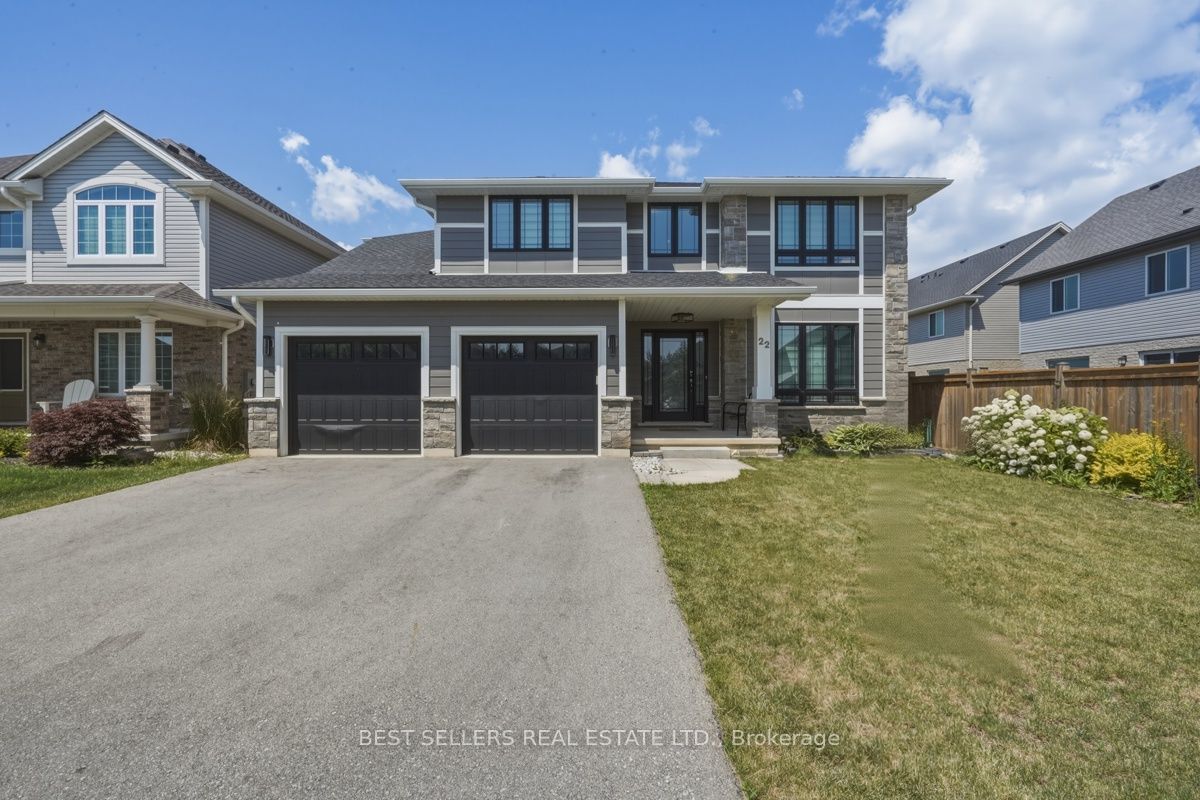 22 Weir Crescent Property Photo 2