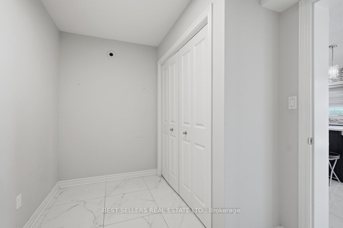 22 Weir Crescent Property Photo 20