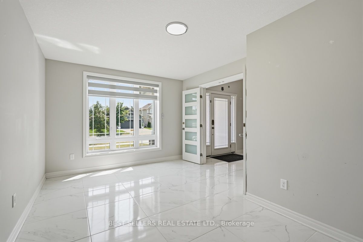 22 Weir Crescent Property Photo 23
