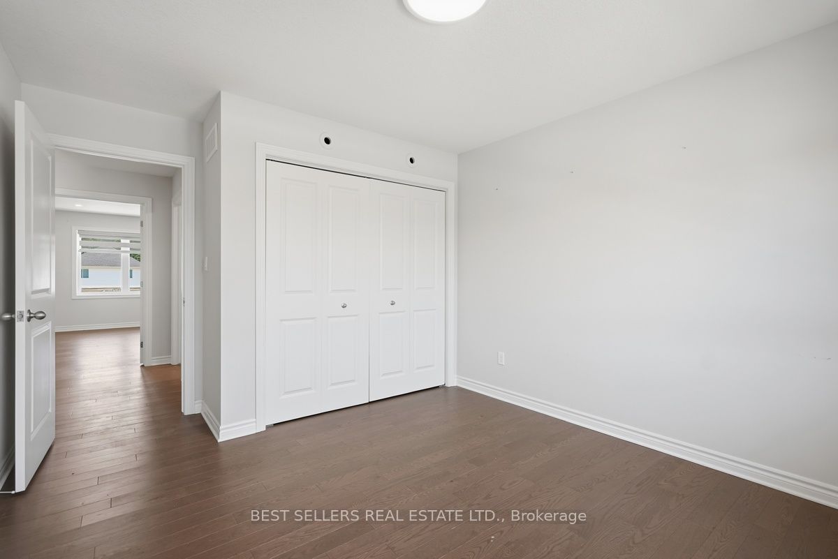 22 Weir Crescent Property Photo 34