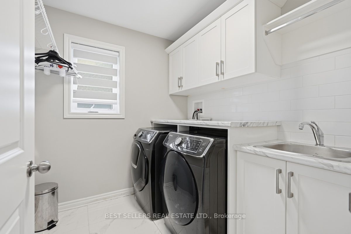22 Weir Crescent Property Photo 39