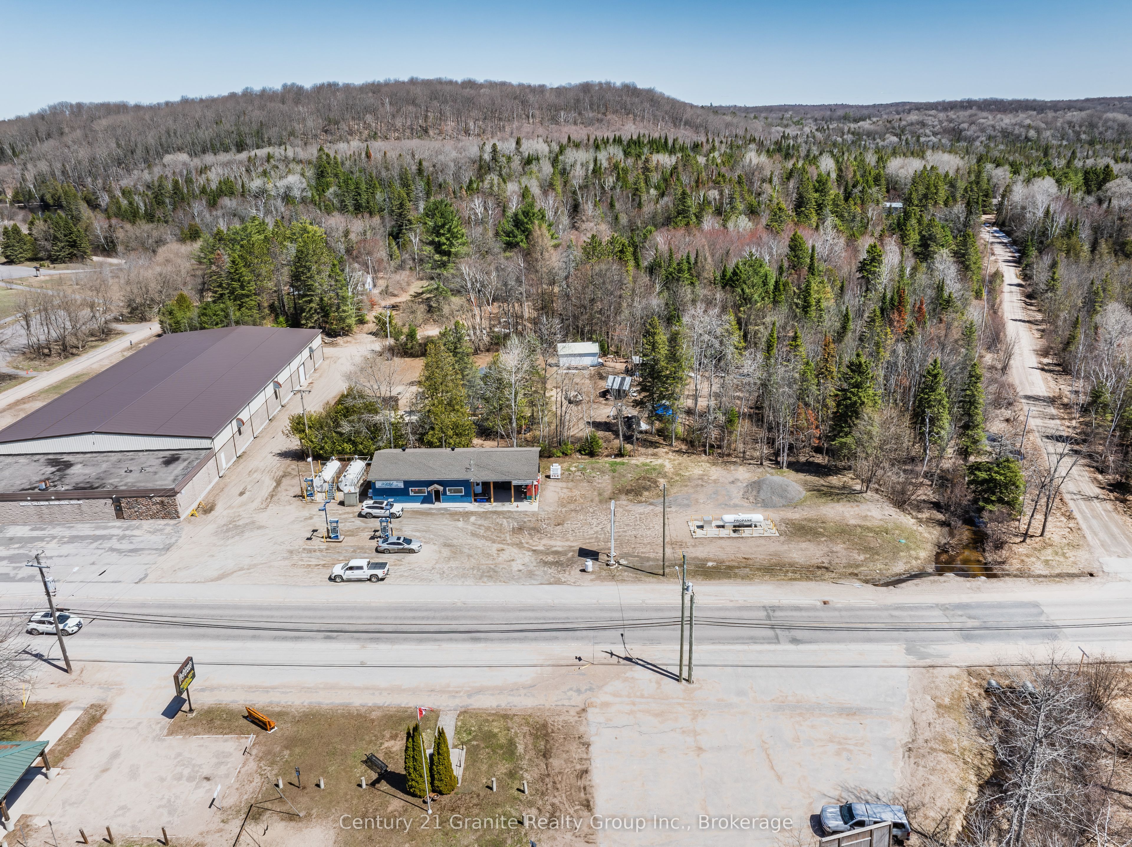 2246 Loop Road Property Photo 25