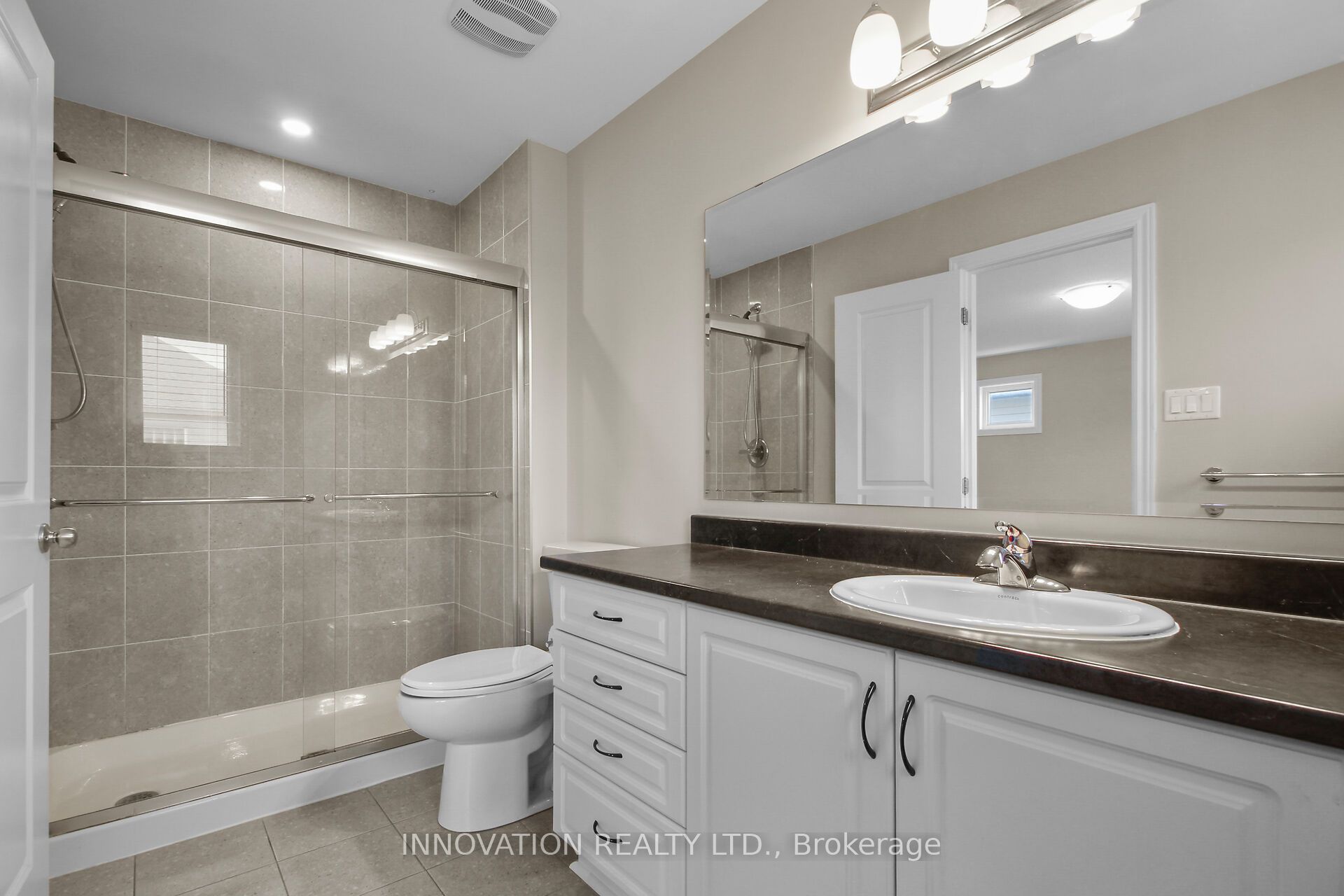 210 Bandelier Way Property Photo 20
