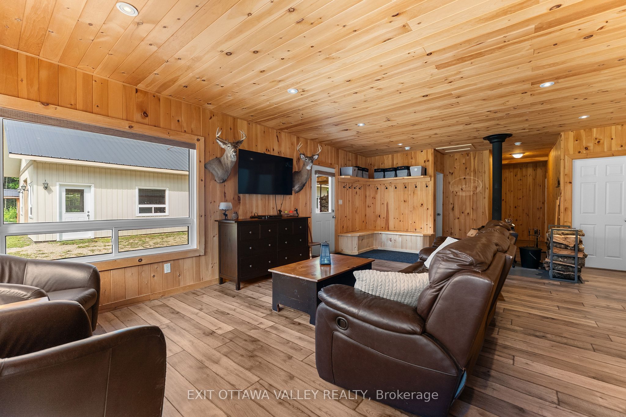 495 Gravel Pit Lane Property Photo 7