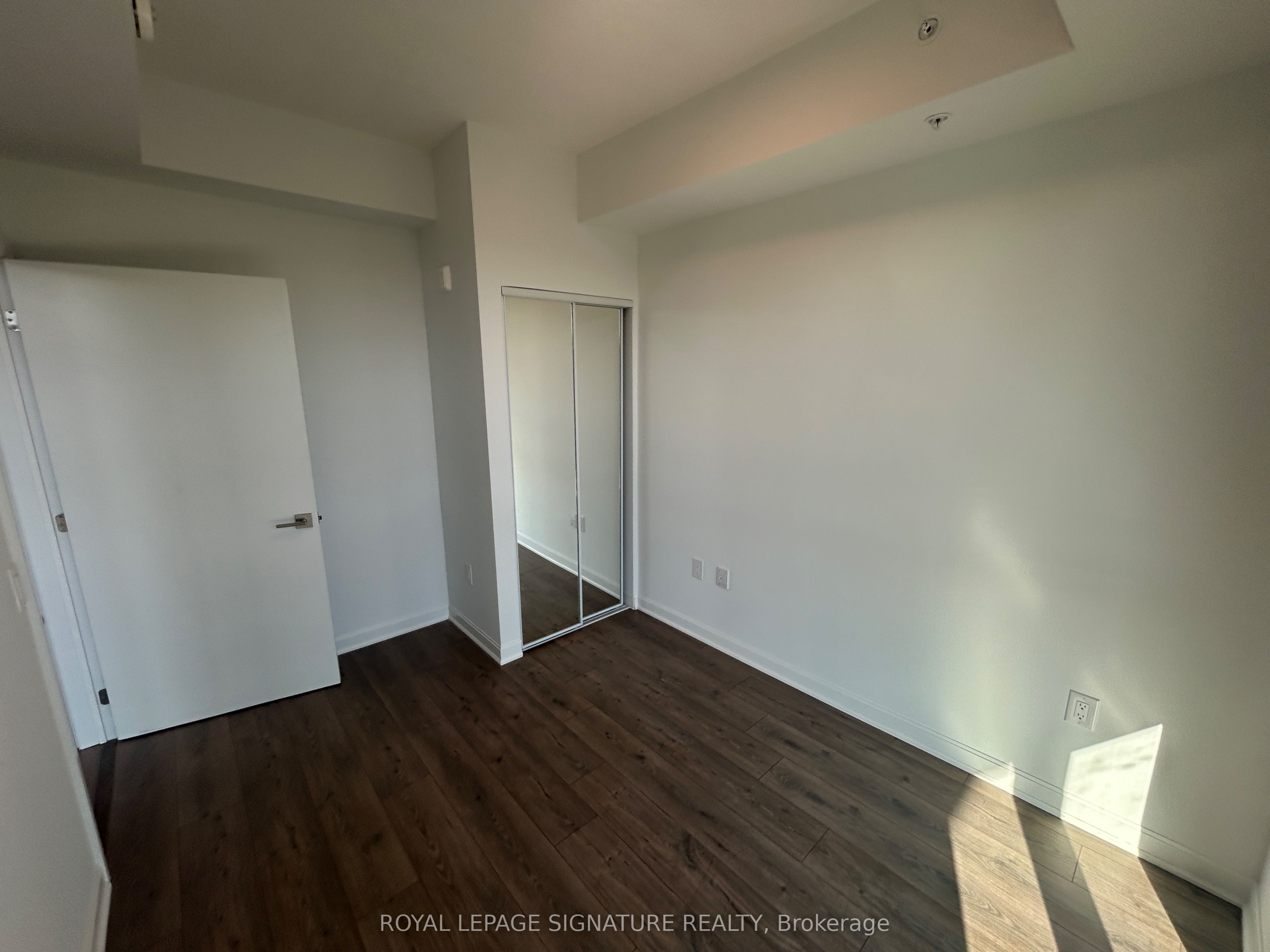 223 Princess Street 413 Property Photo 14